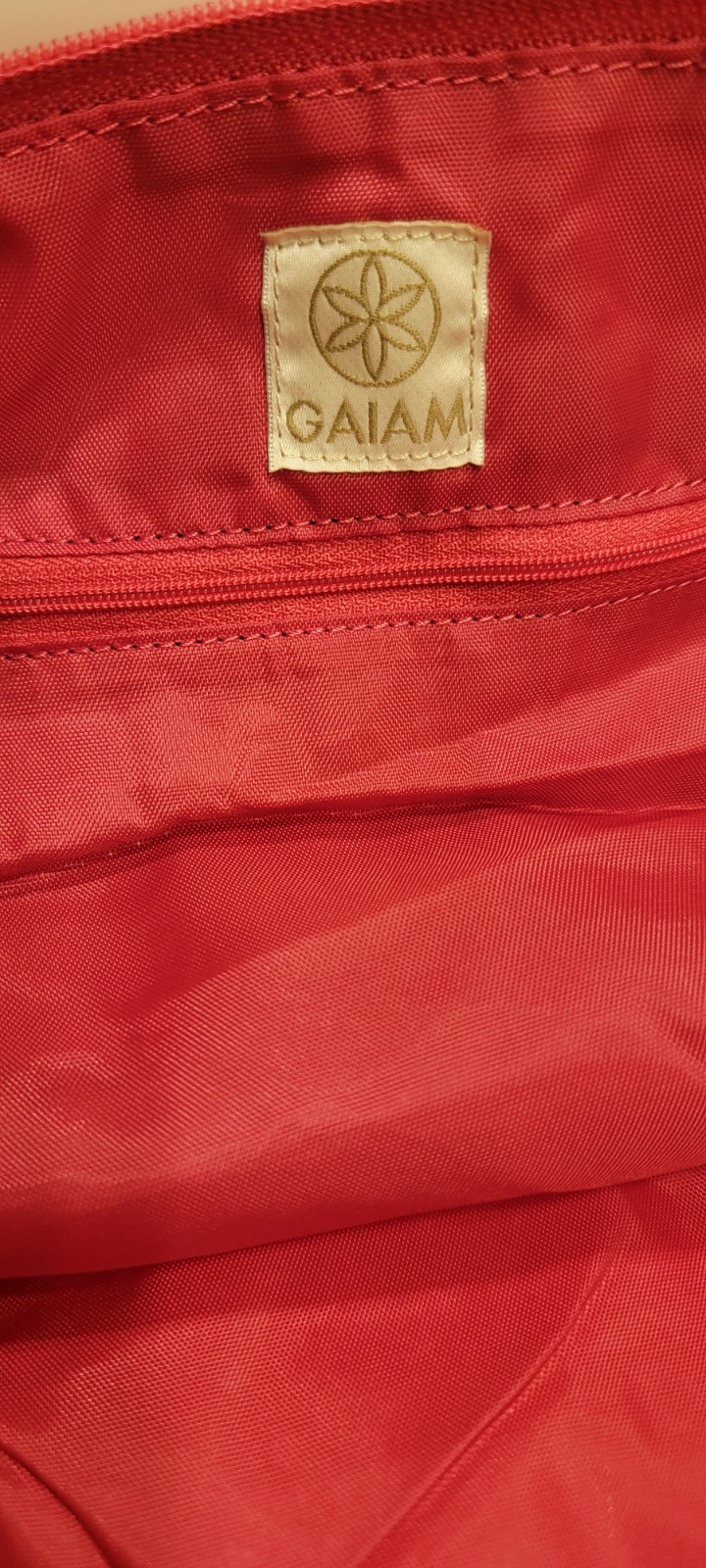 gaiam yoga mat Carry Bag