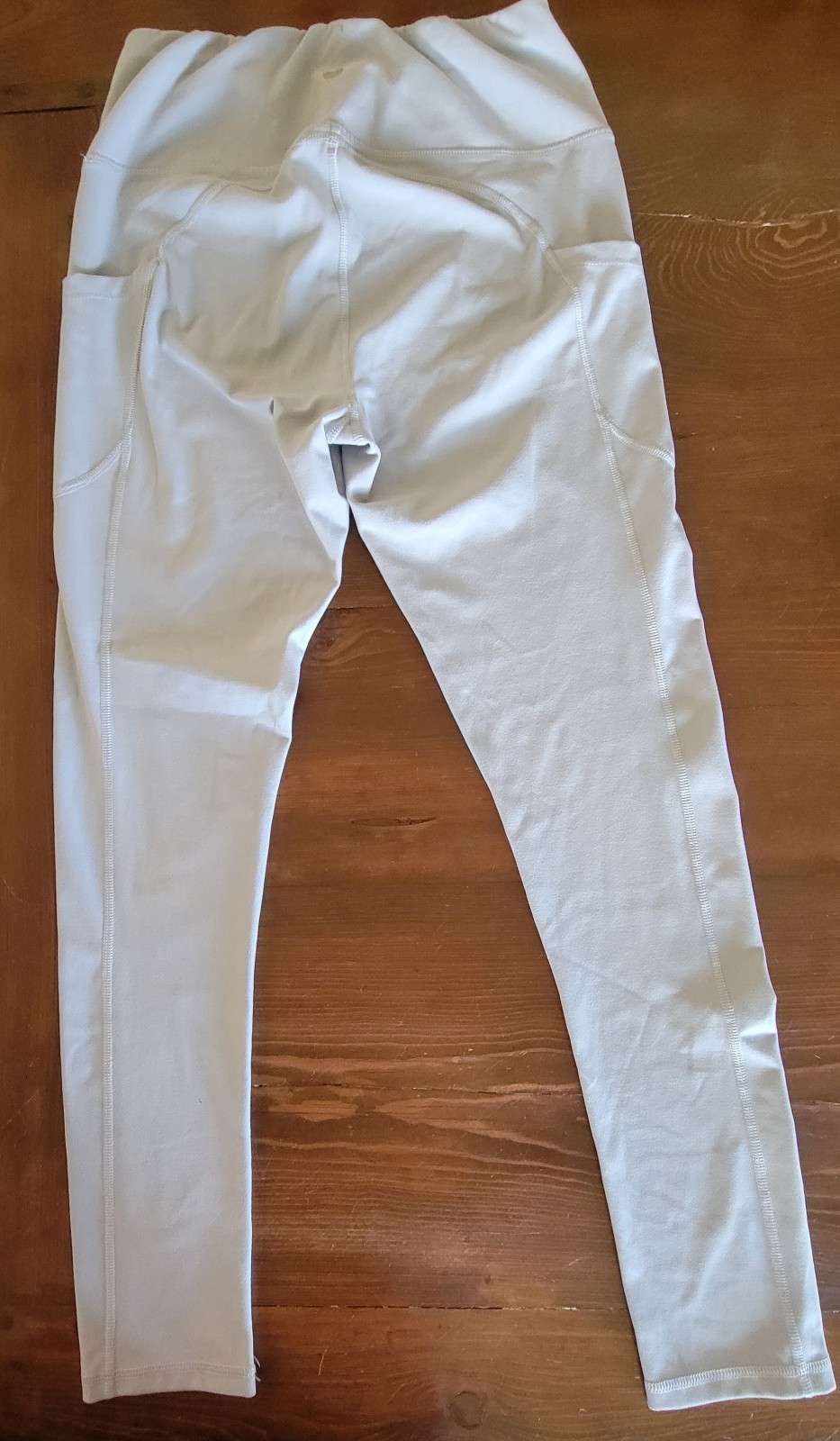 IUGA Women&rsquo;s Yoga Pants, Grey, Size L, 3 Pockets, Soft Polyester Spandex