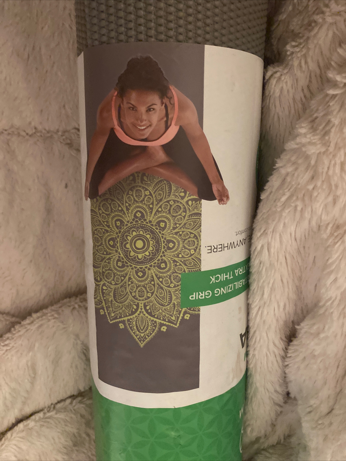 Gaiam Premium Print Yoga Mat 5MM Stabilizing Grip – Extra Thick 68&Prime; x 24&Prime; Gray