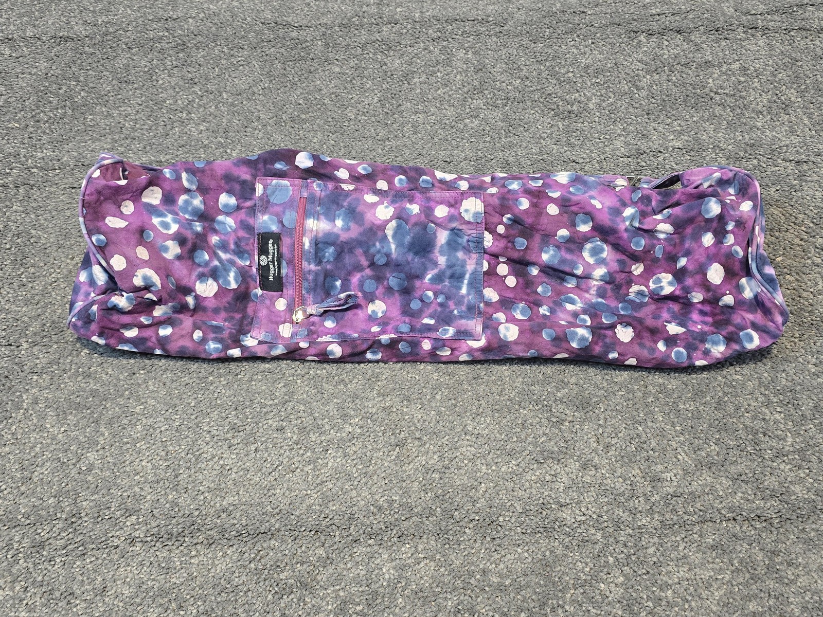 Hugger Mugger Yoga Mat Bag Purple Tie-Dye Adjustable Strap Zip Pocket Carrier