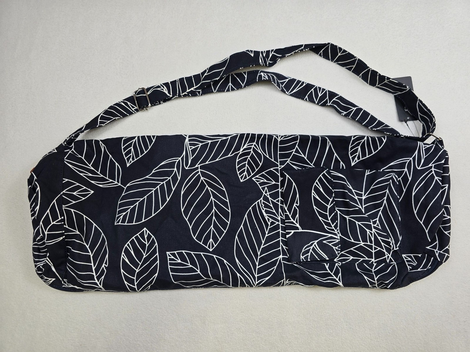 Elenture Yoga Mat Bag With Leaf Pattern Adjustable Shoulder Strap Lightweight