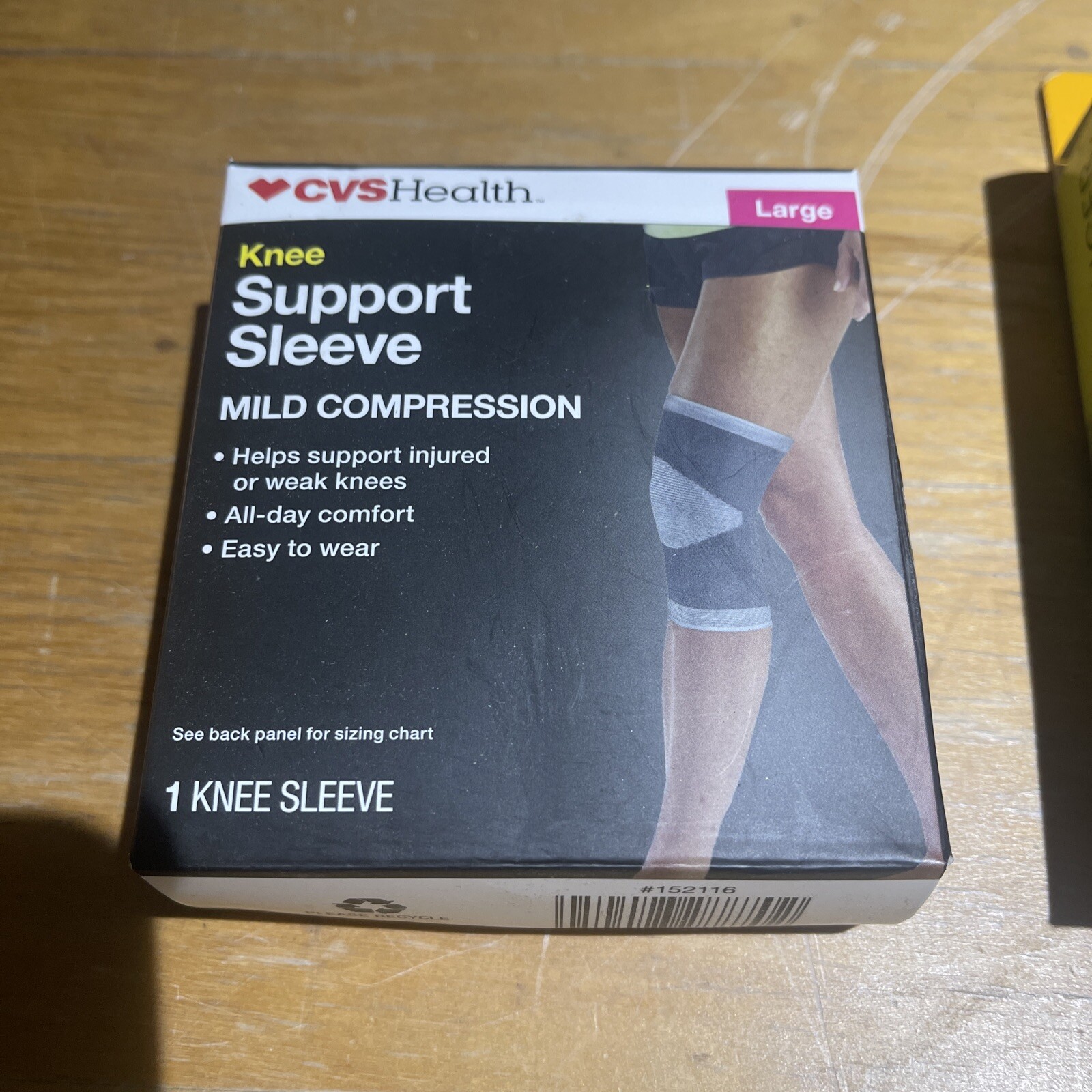 Gaiam Yoga Socks Super Grippy No Slip Black Size M/L Yoga Pilates Fitness Plus