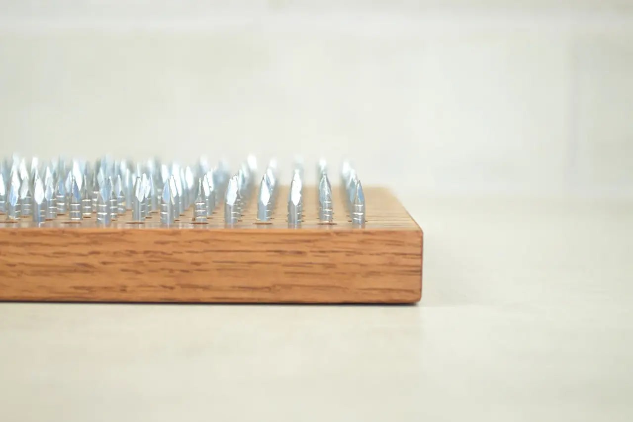 Oak Sadhu Board « Flower of Life » Galvanized Nails 10 mm/0.4 inch