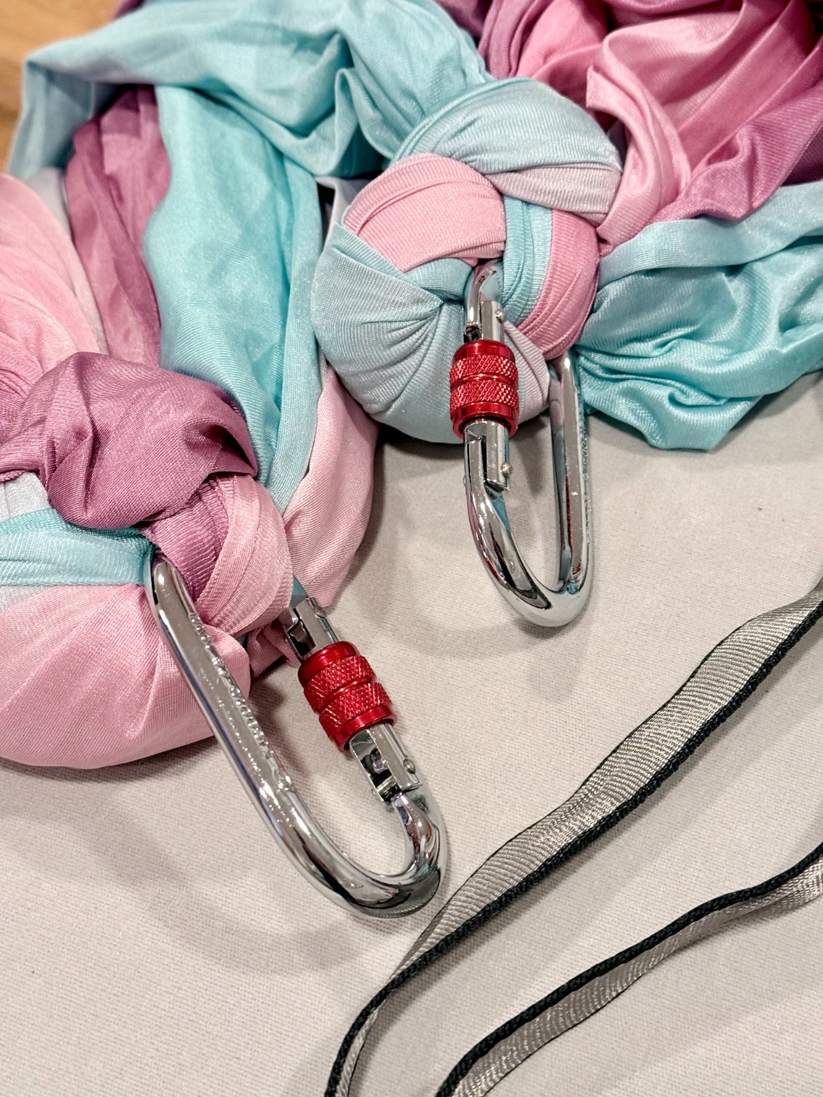 F.Life Aerial Yoga Hammock Kit 5.5 Yards Ombré Nylon Carabiners Daisy Chain Bag