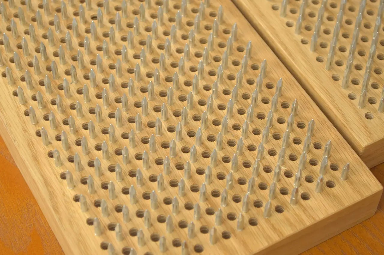 Oak Sadhu Board « Mandala » Galvanized Nails 10 mm/0.4 inch