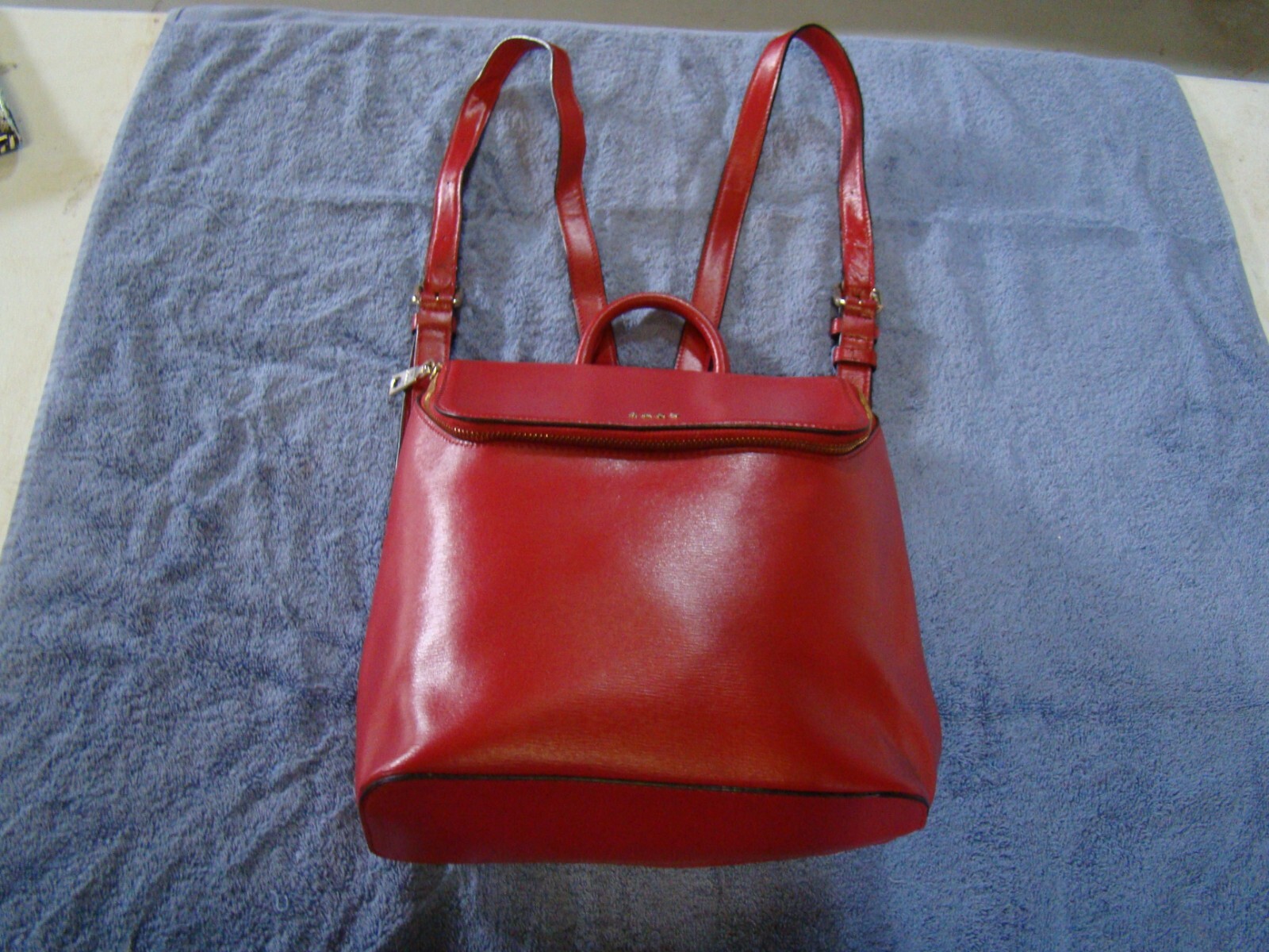DKNY Womens Bryant Park Leather Top Zip Backpack One Size
