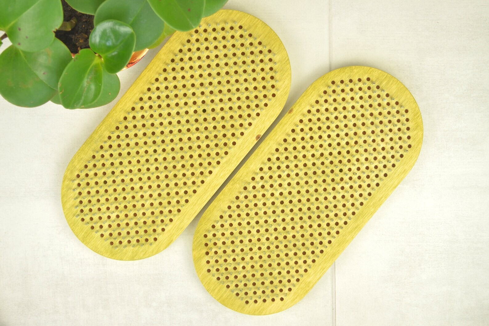 Sadhu Board Yoga Nails for Begginer 10mm / 0.4&Prime; Olive color Leaves