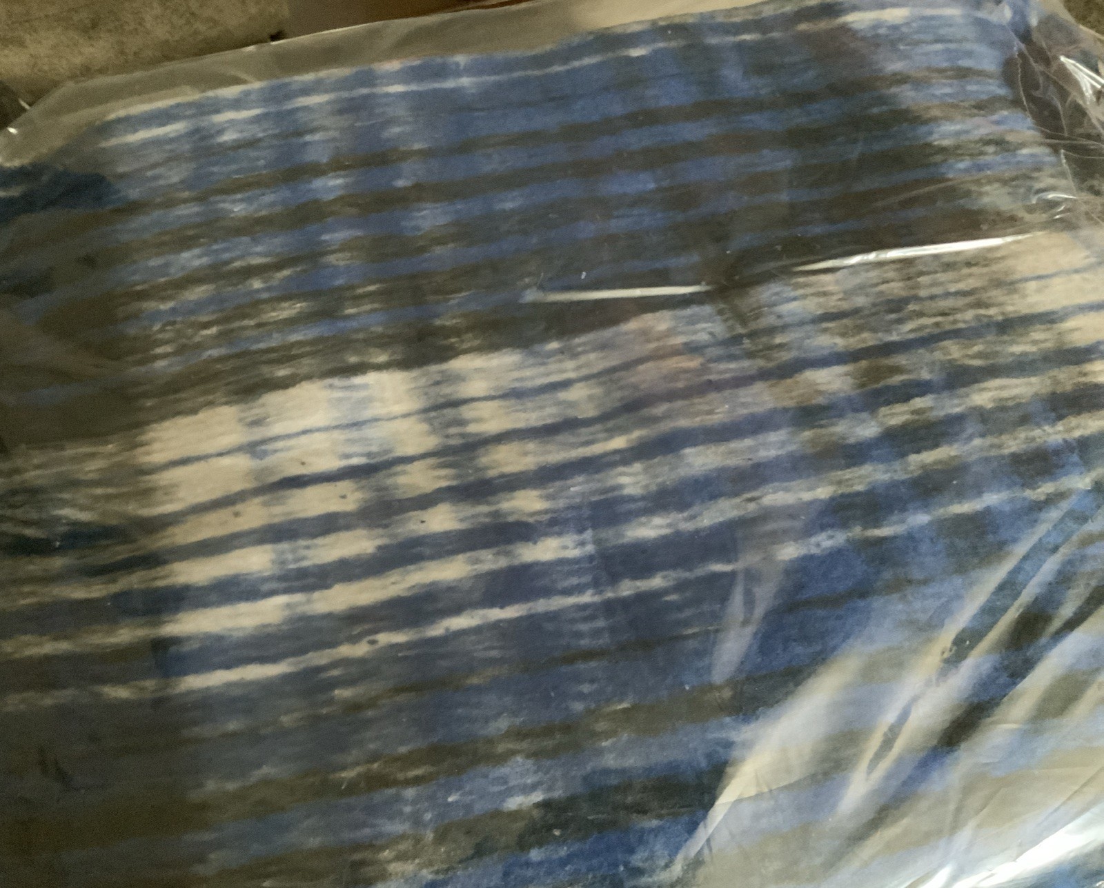 Hugger Mugger Blue Tight Weave Yoga Rug LARGE New