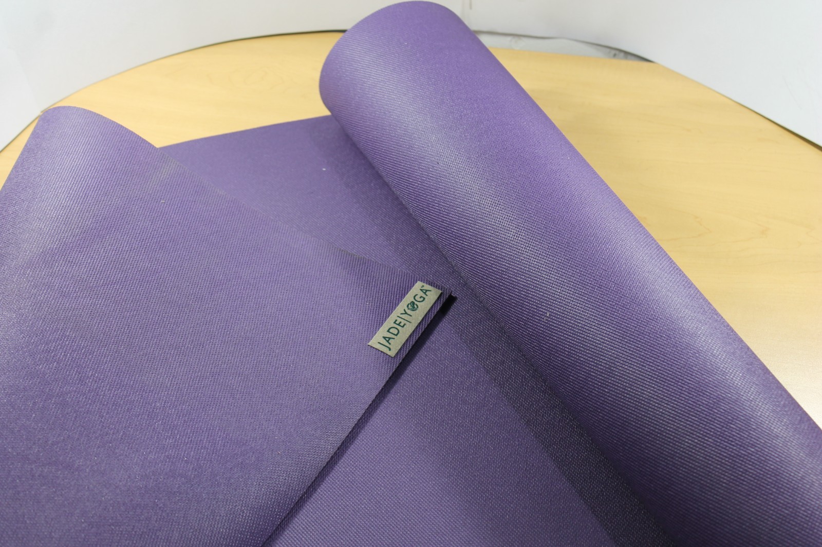Jade Yoga – Yoga Mat W24 x H74