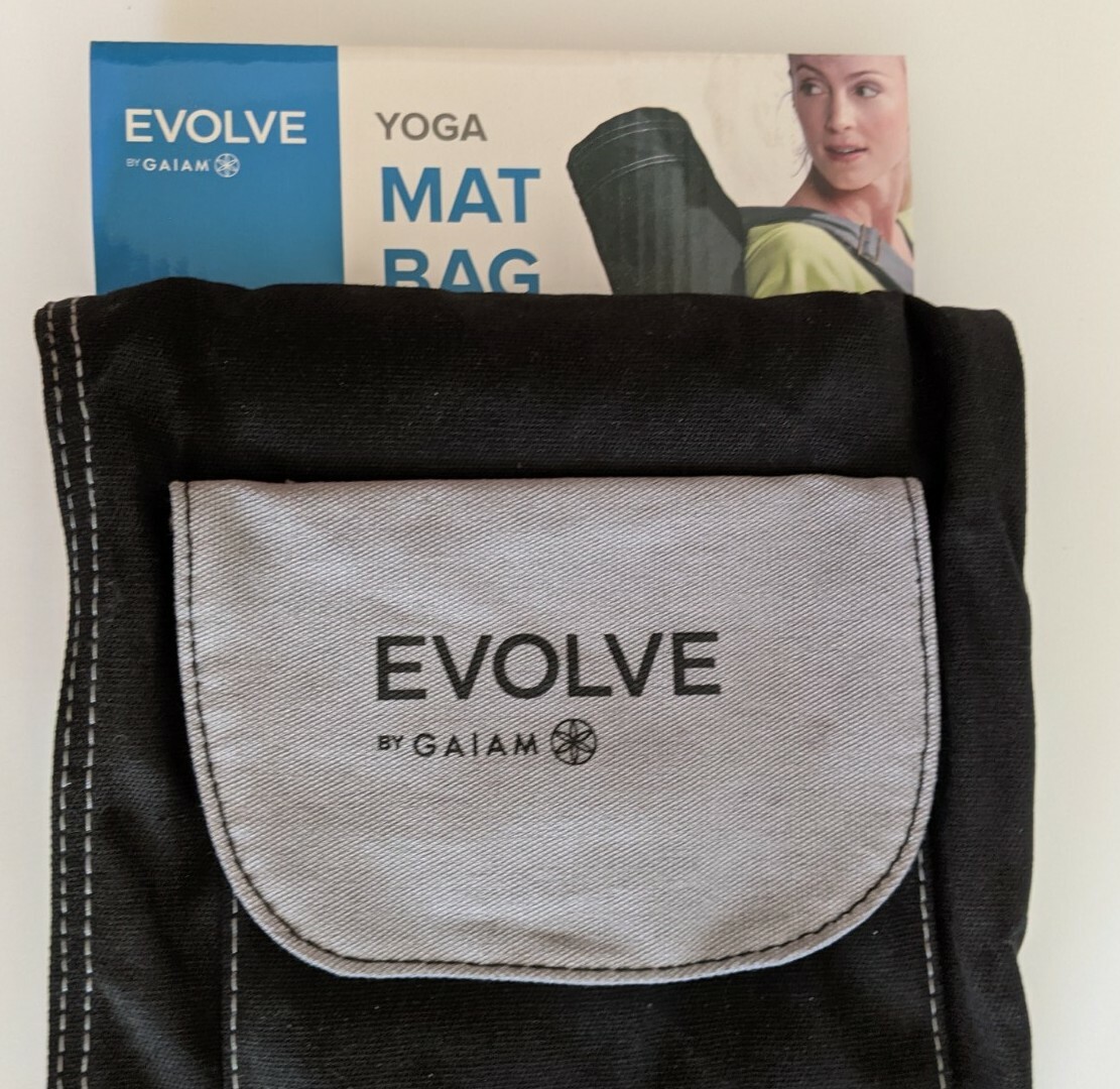 Evolve By Gaiam Yoga Mat Bag Black and Gray Roll Bag w shoulder handle Carry