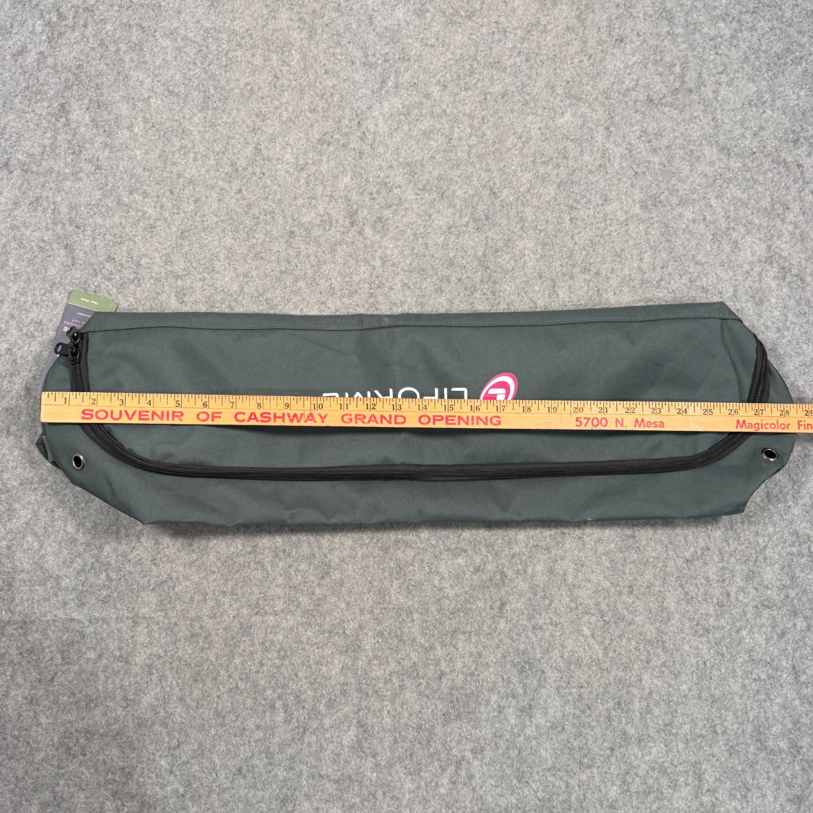 NWT Liforme Mindful Garden Special Edition Olive Green Yoga Mat Carrying Case