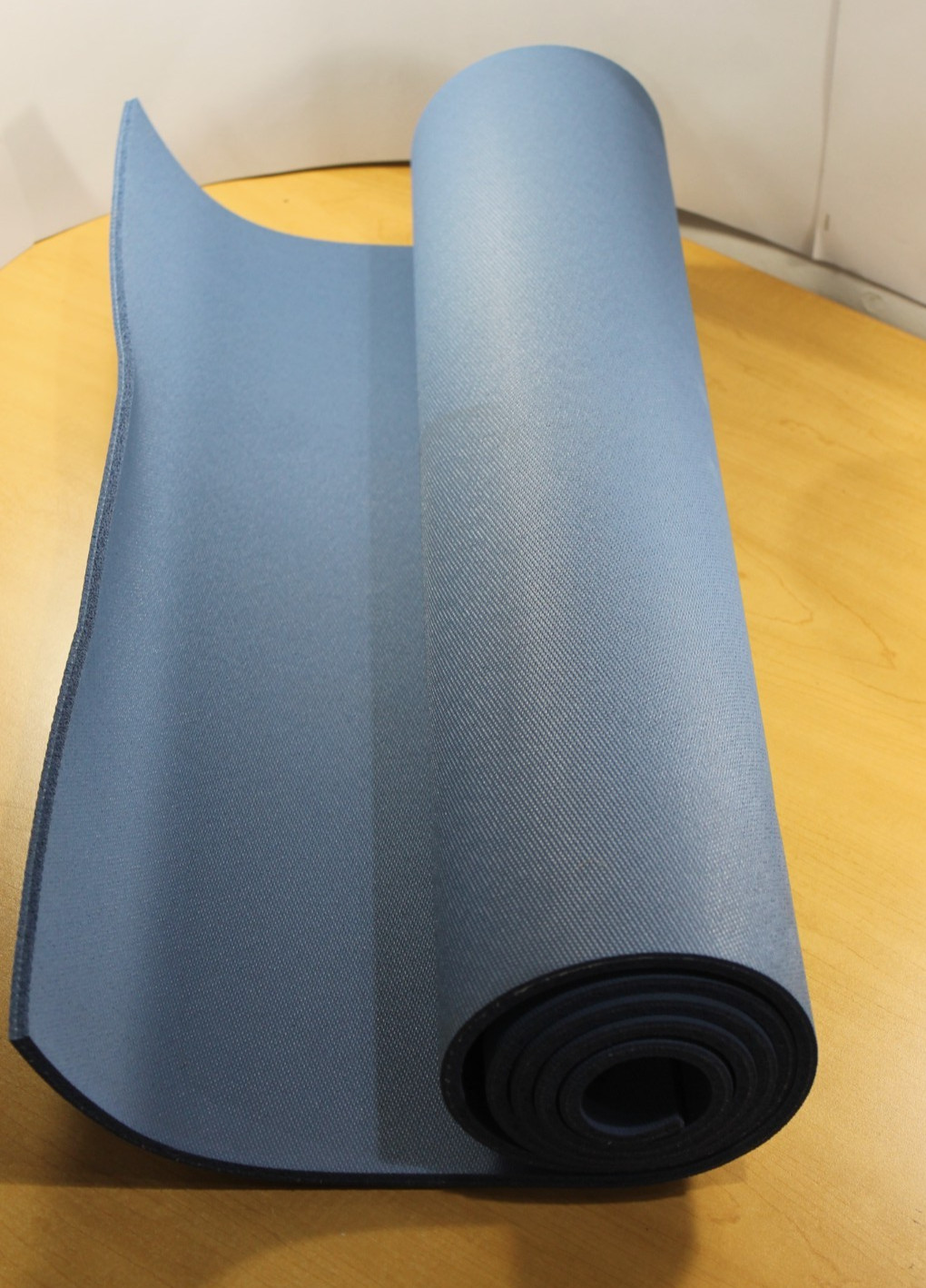Jade Yoga – Yoga Mat W24 x H68
