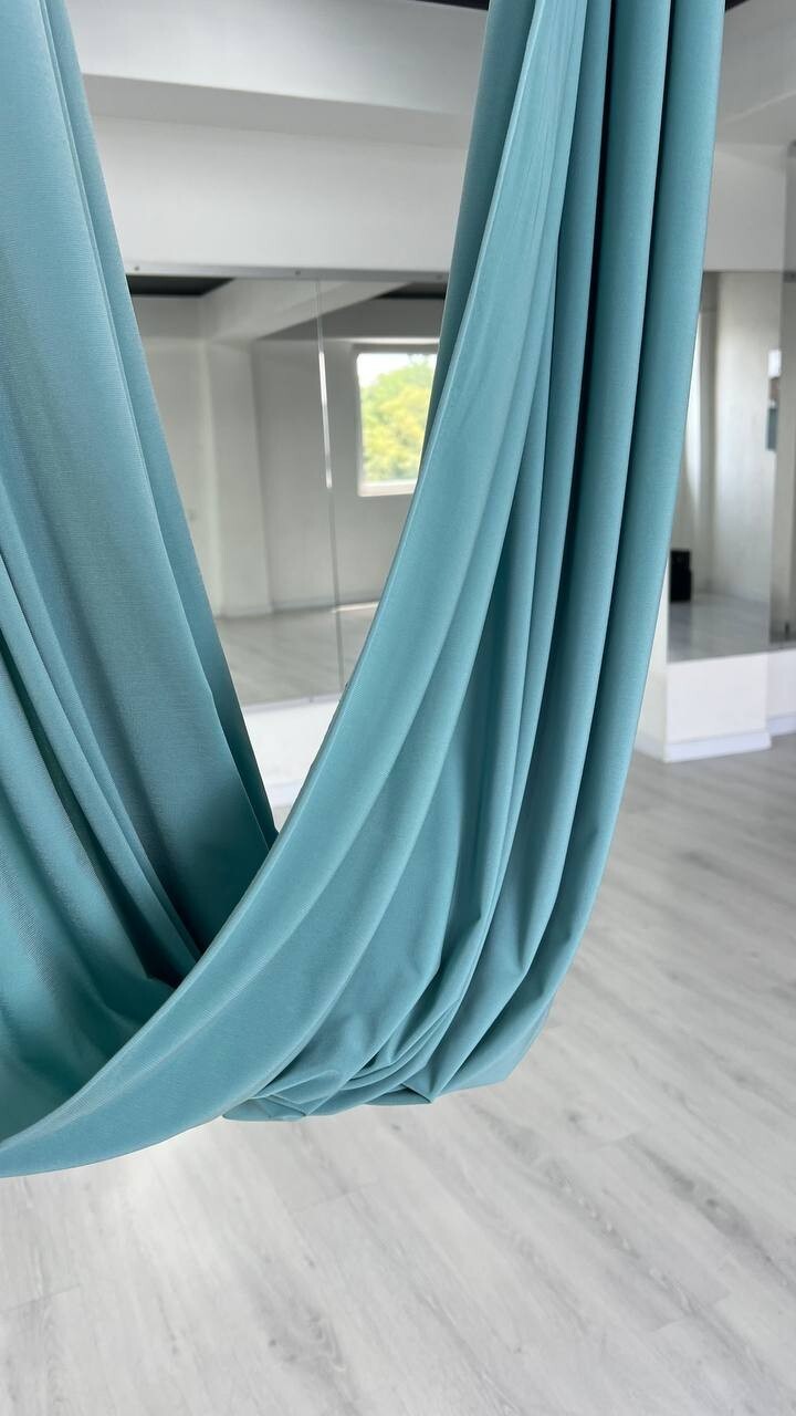 Professional Aerial Yoga Hammock Anti-Gravity Fly Yoga Swing with Chain Mounts