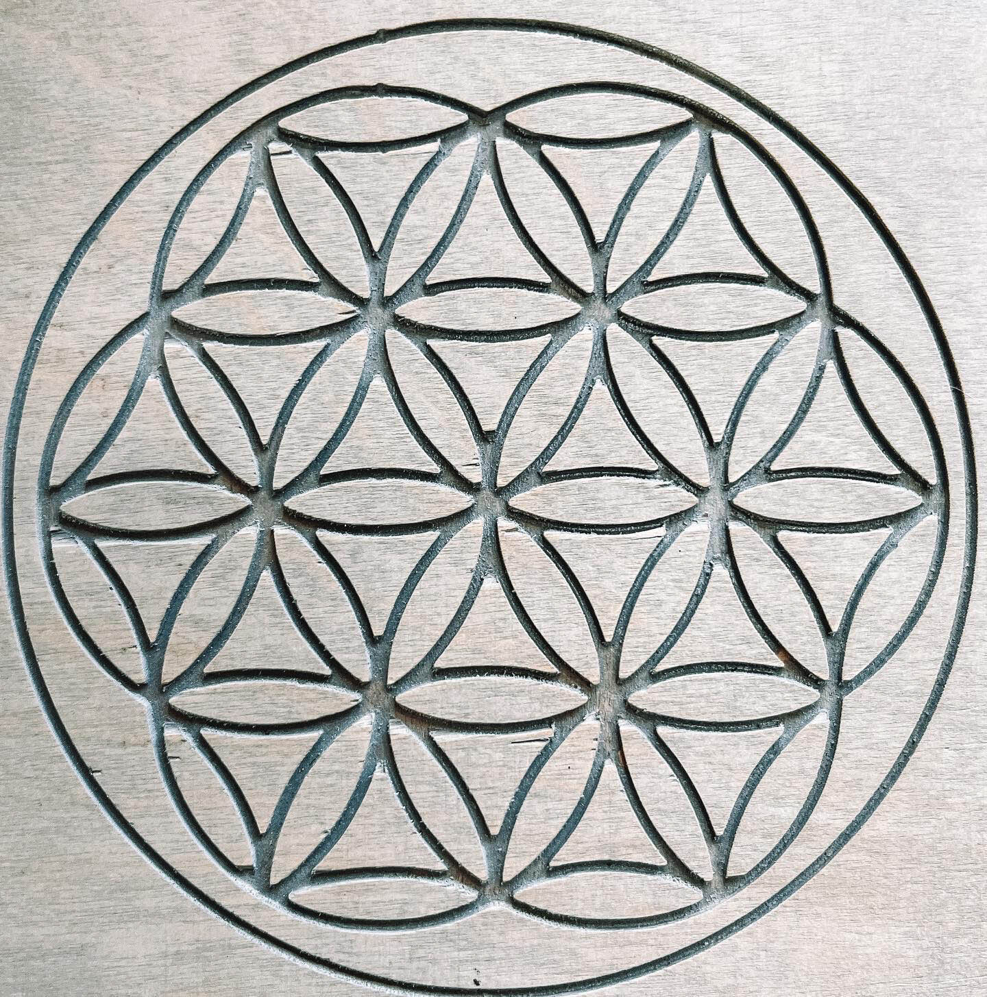 Sadhu board with Galvanized nails « Flower of Life », Foot massage Reflexology