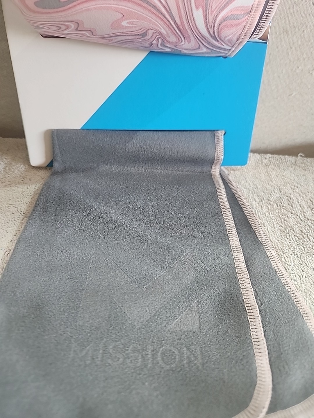 Mission Vaporactive Yoga Hand Towel 2-Pack Glaze Quartz Pink Solid Charcoal NEW