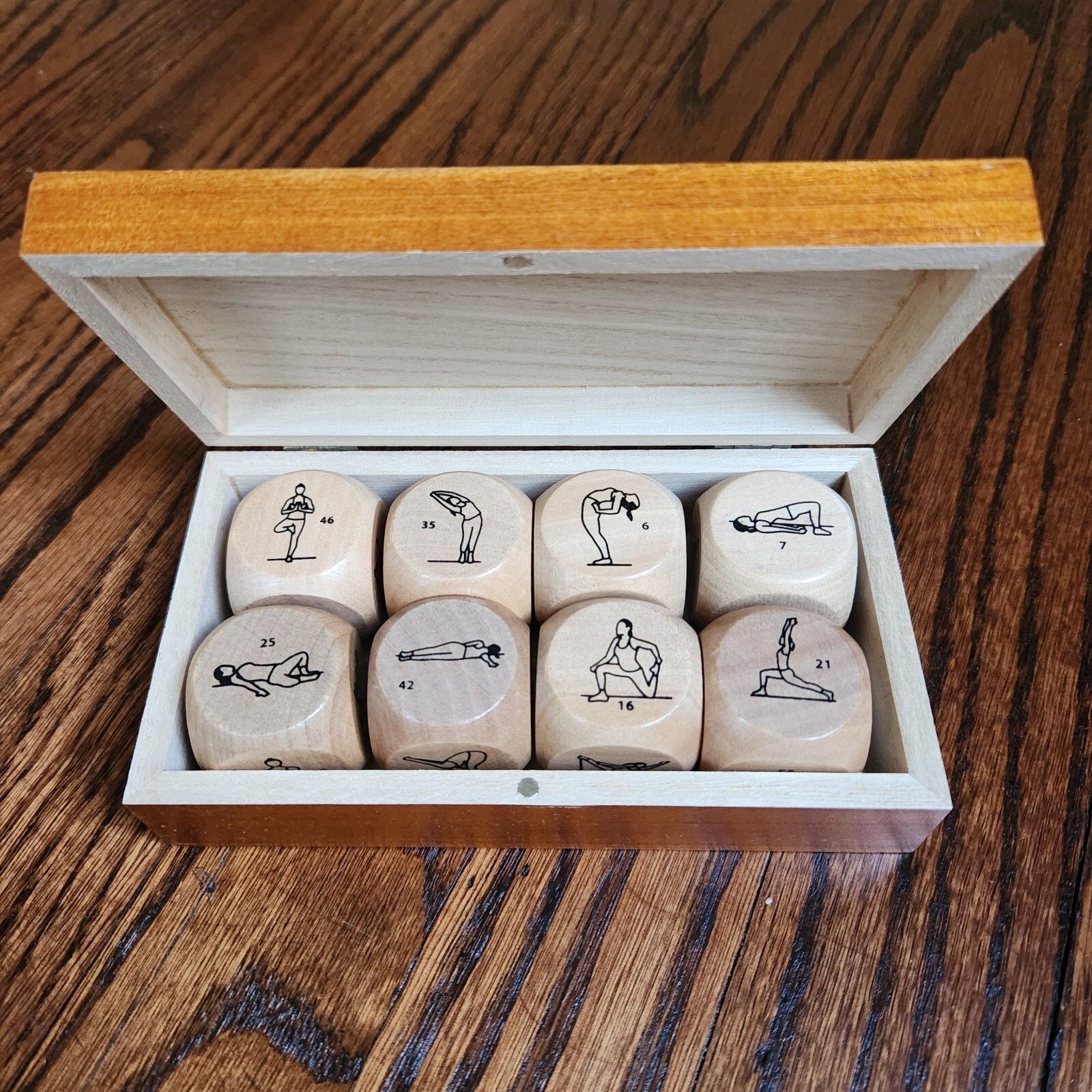 Zinsk 8-Pc Yoga Dice Set Showing 48 Poses Engraved Wooden Gift Storage Box