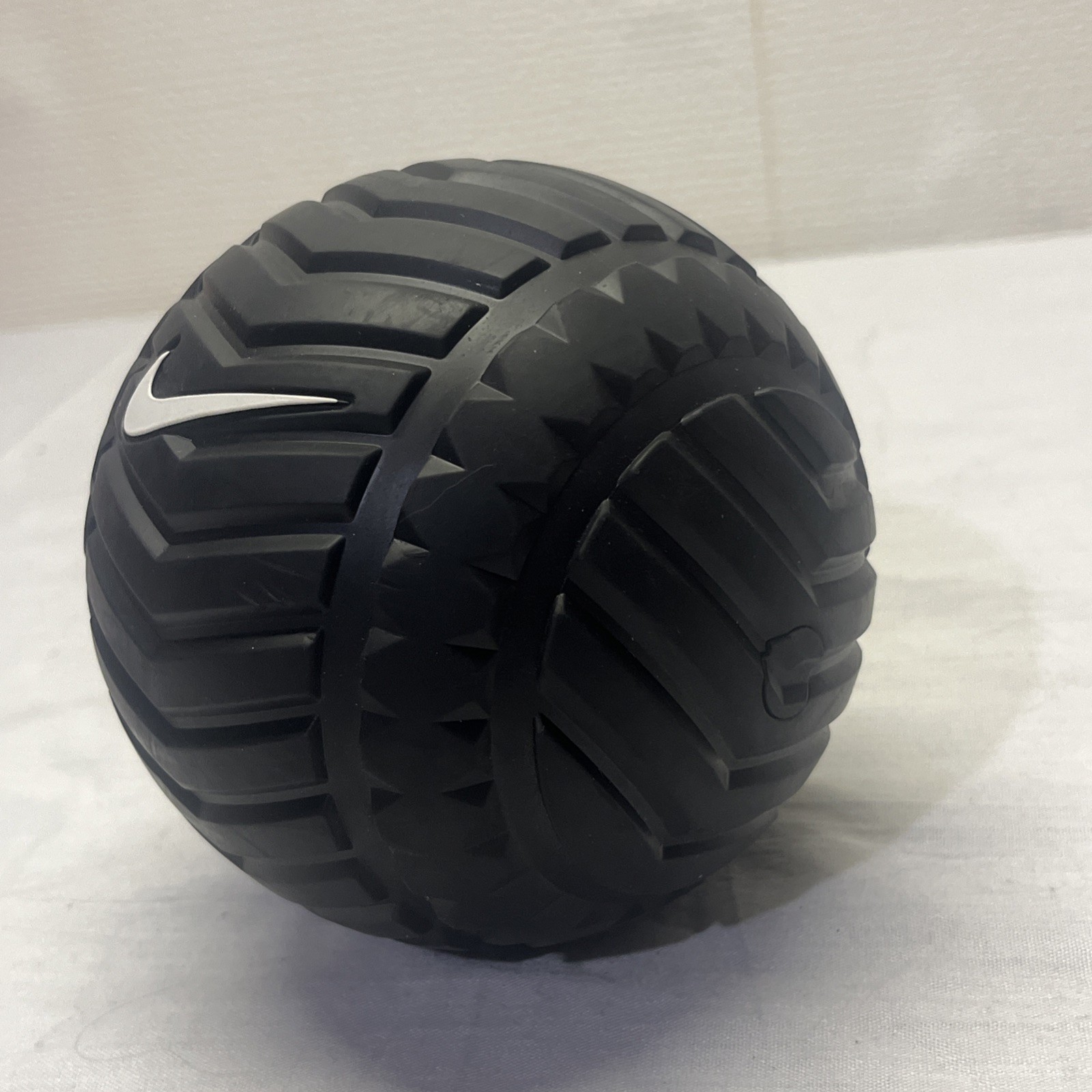 Nike Recovery Massage Ball 5&Prime; Athletic Sports Equipment Black Volt Yoga Fitness