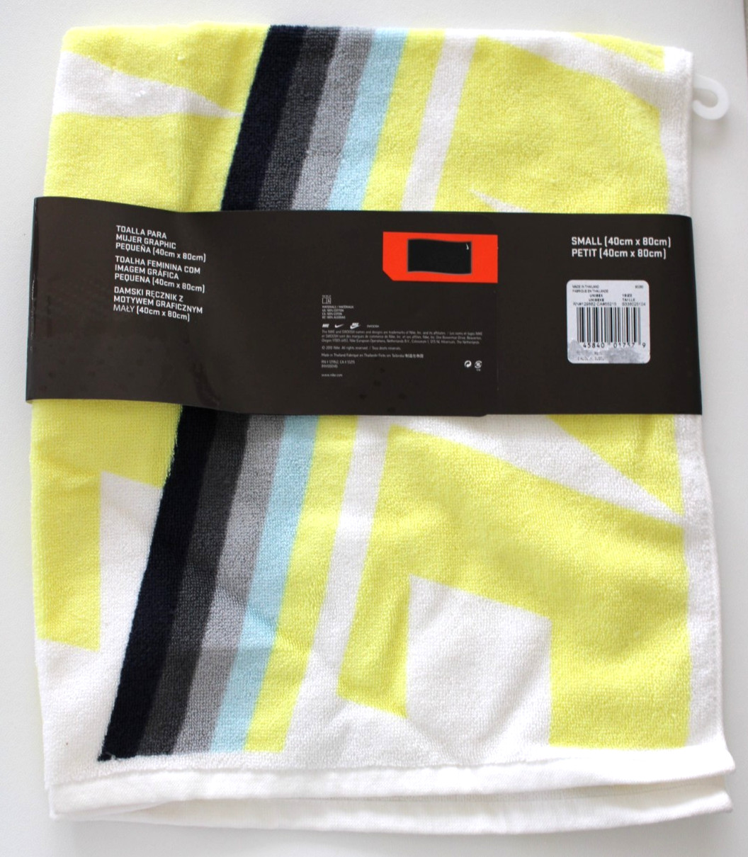 Nike Women&rsquo;s Graphic Towel Terry 15&Prime; x 31&Prime; White/Yellow/Black