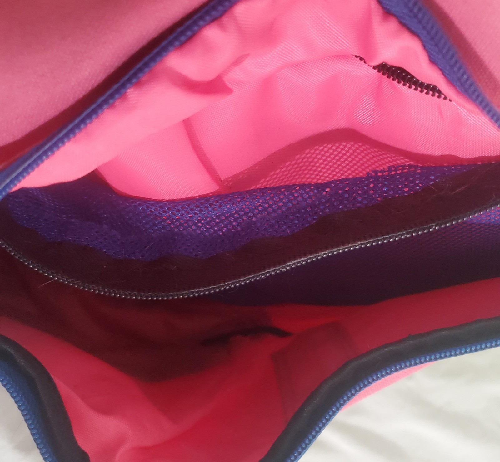 KAVU 80s 90s Rope Sling Backpack Zip Up Pockets