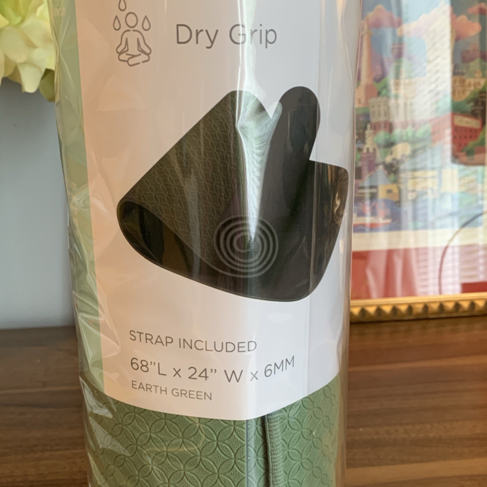 Nautilus High Performance Yoga Mat w/ Strap 68×24 6mm Dry Grip Green