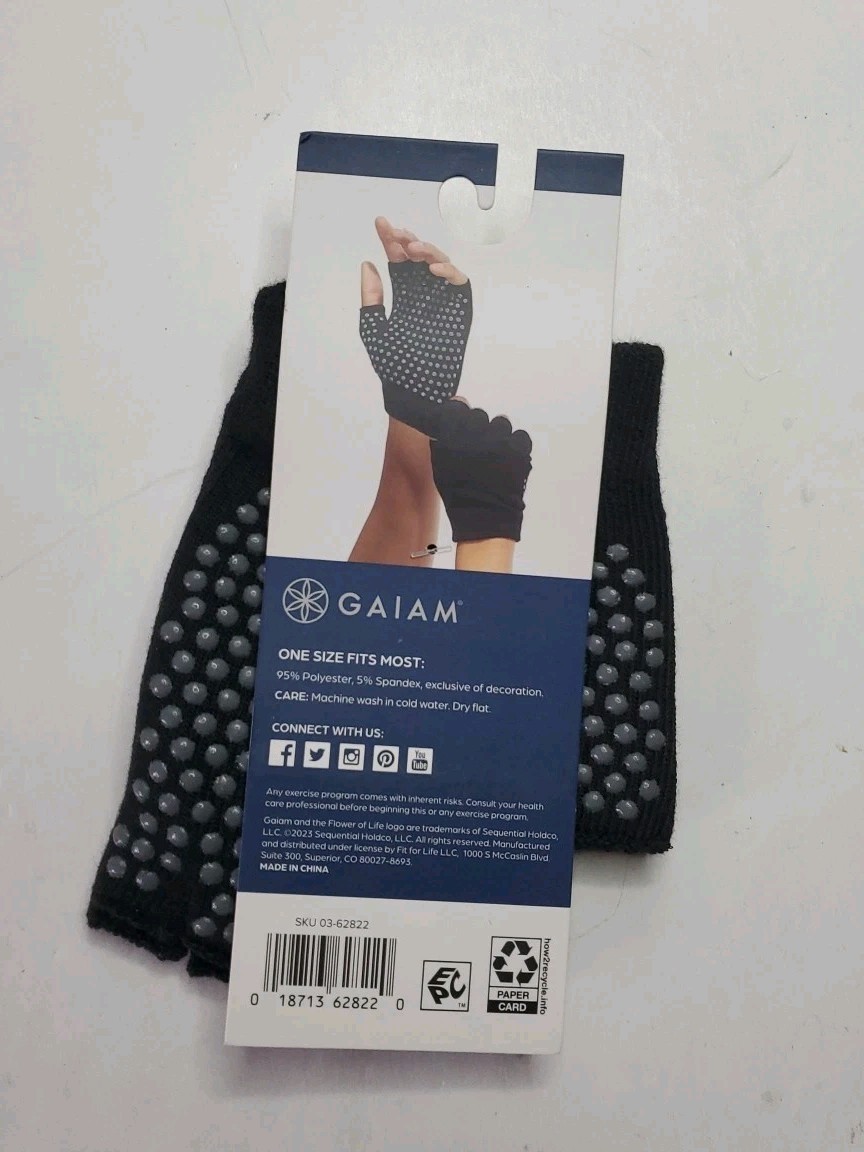 Gaiam Super Grippy Black Yoga Gloves &lsquo;All Grip No Slip&rsquo; One Size Fits Most *NEW*