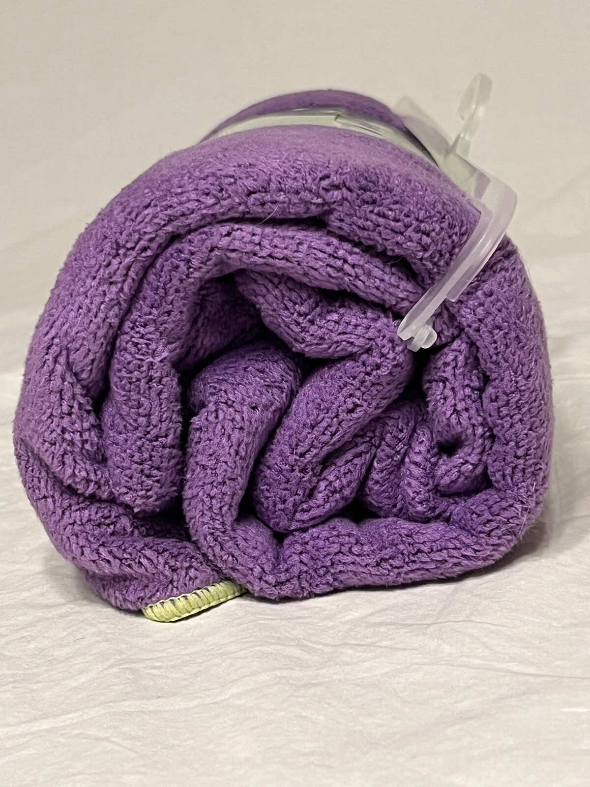 Gaiam Yoga Mat Towel Purple Full Size Microfiber Stay Dry Absorbent 26”x70” NEW