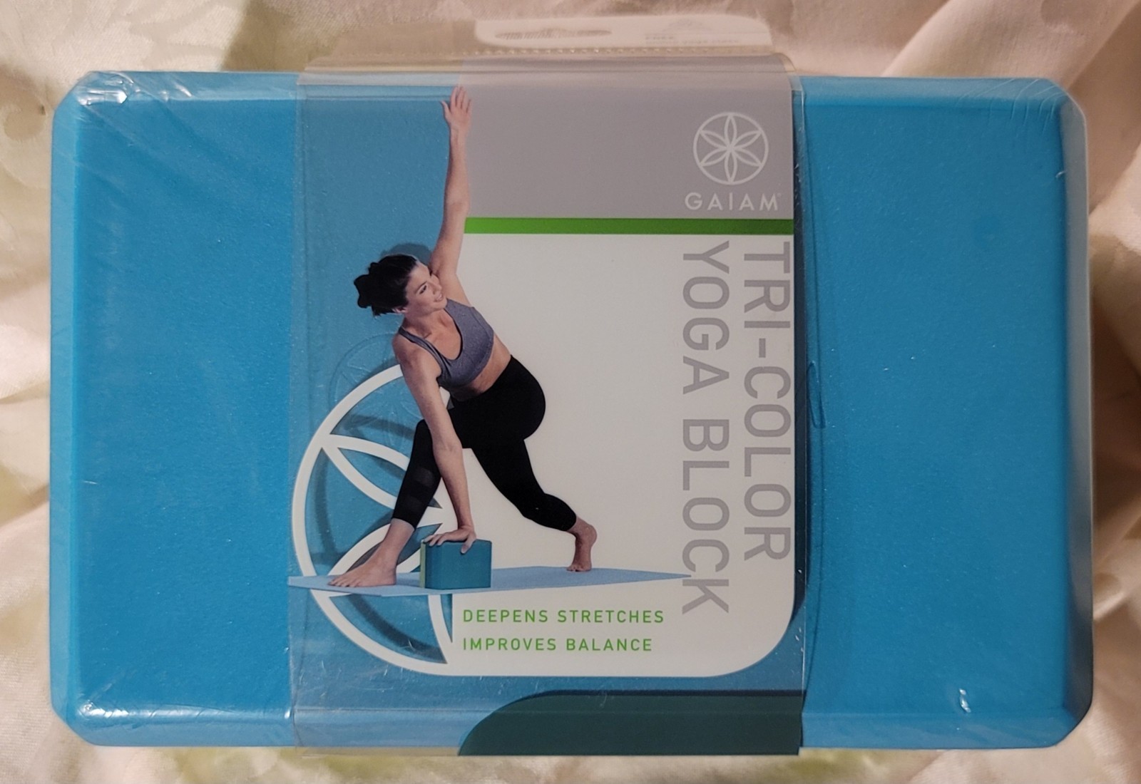Gaiam Yoga Block, 9&Prime;Wx6&Prime;Hx4&Prime;D. tri- color green, yellow, blue Stretch/Balance