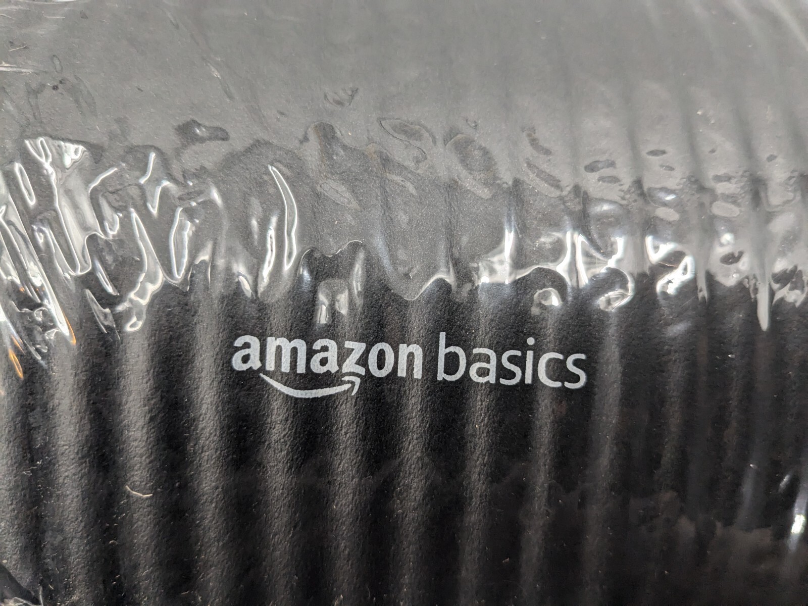 Amazon Basics 1/2 Inch Extra Thick Exercise Yoga Mat with Carrying Strap, Black