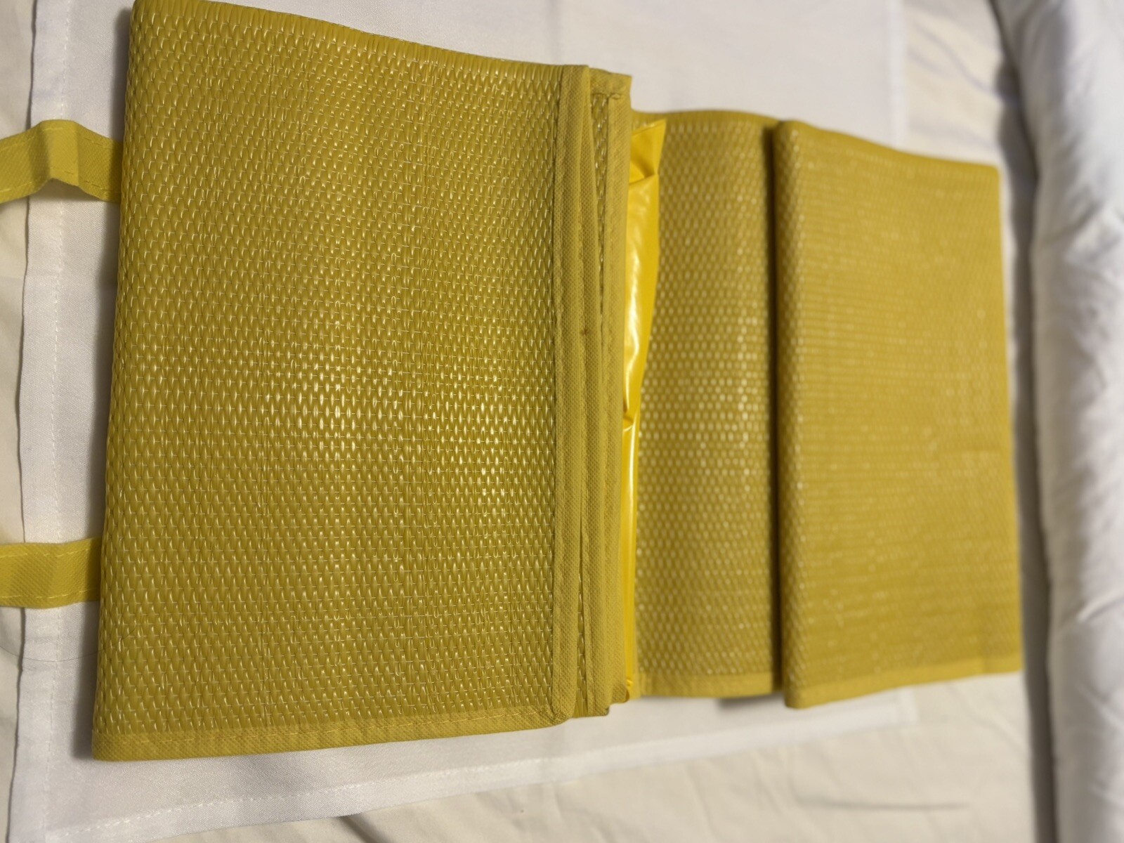 Yellow Beach / Yoga Mats Inflatable Pillow Attached Carry Straps New* Lot #4