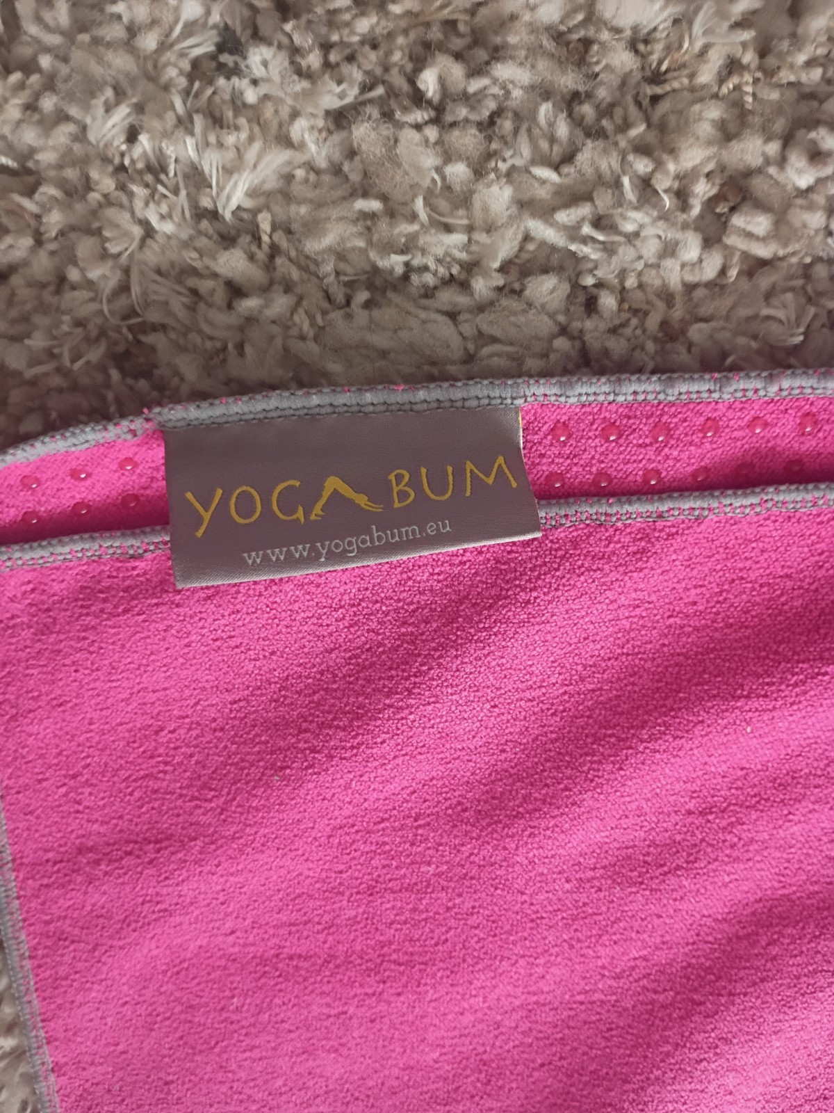 YOGABUM SWEAT Studios Non-Slip Microfiber Yoga Towel 67×24 Pink/Gray
