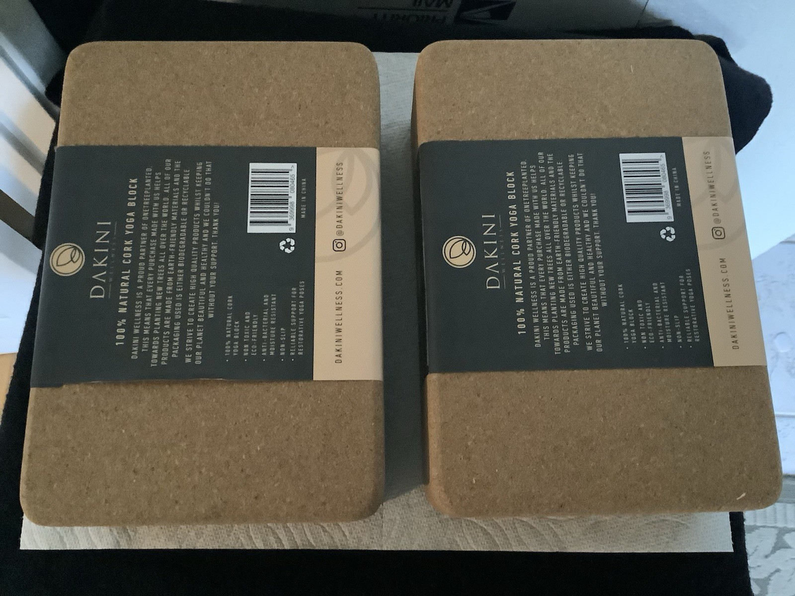 2 Dakini Yoga Blocks