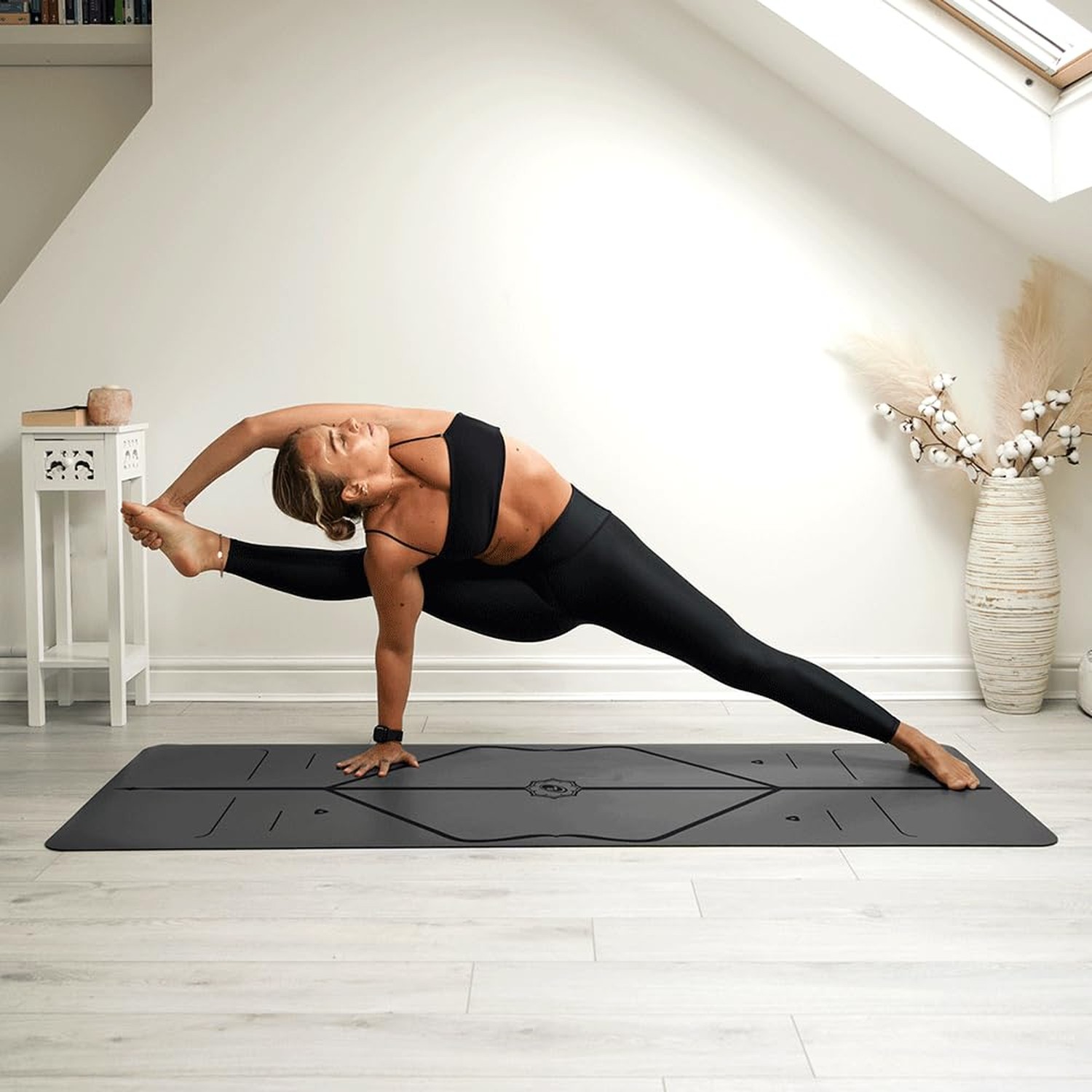 LIFORME Original Yoga Mat & Ultimate Everyday Yoga Mat Cleaner- Bundle Pack R