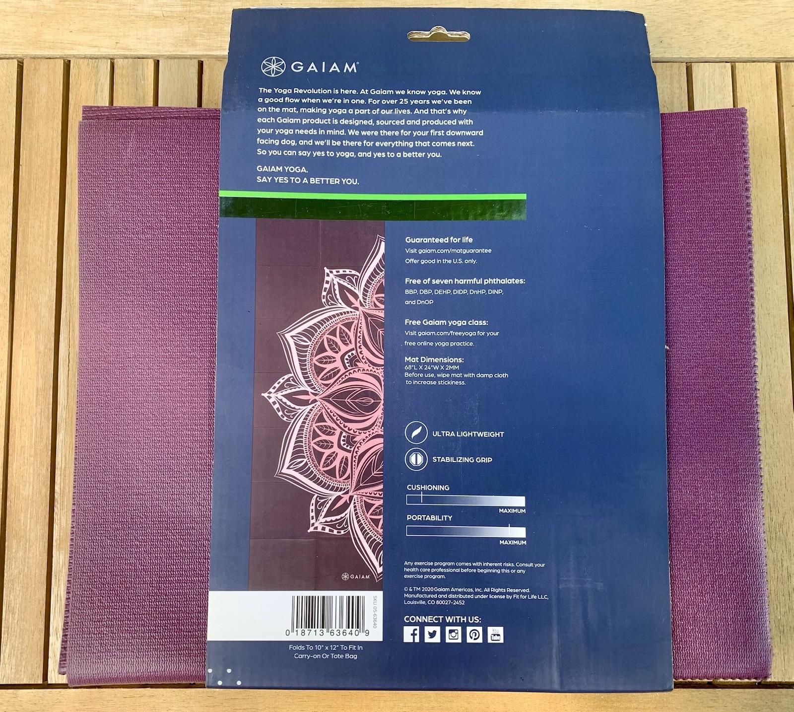 Gaiam Foldable Yoga Mat 2mm Super Compact Travel Mat Plum Maroon Mandala NEW