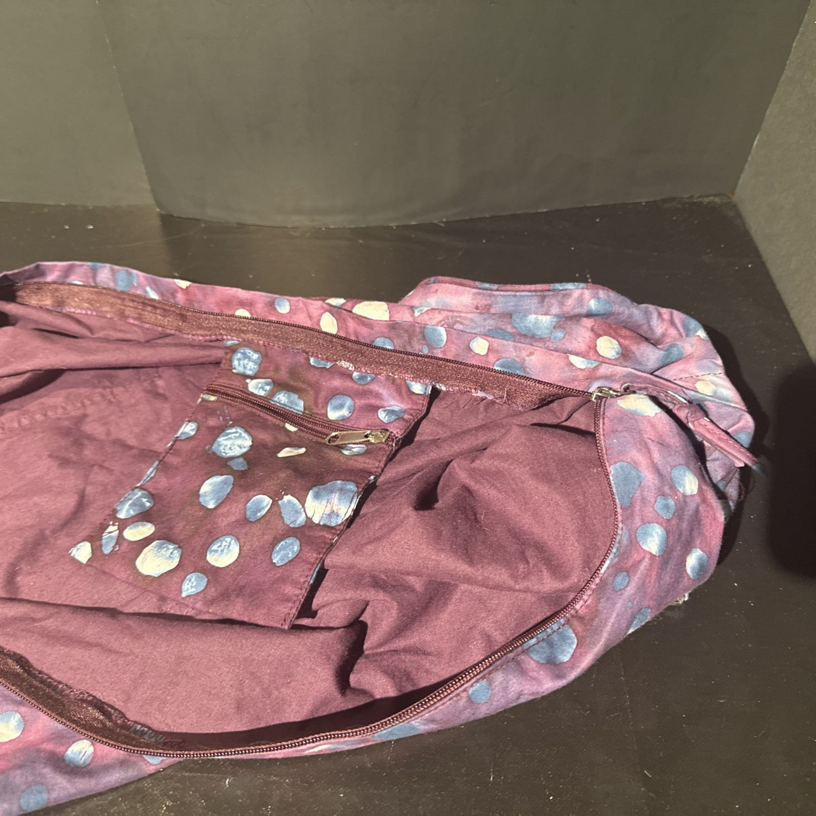 Hugger Mugger Yoga Mat Bag Colorful Batik Cotton Two Pocket Zip Up Hippy Artsy