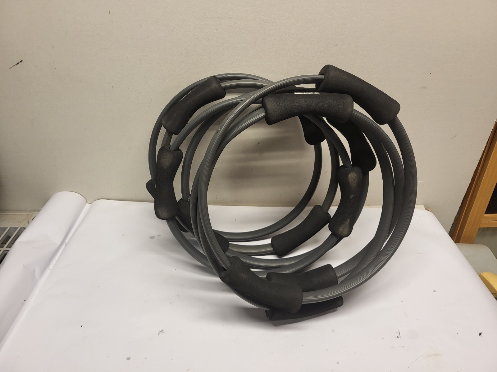 Pilates Ring 15&Prime; Fitness Circle – Lightweight & Durable Foam Handles