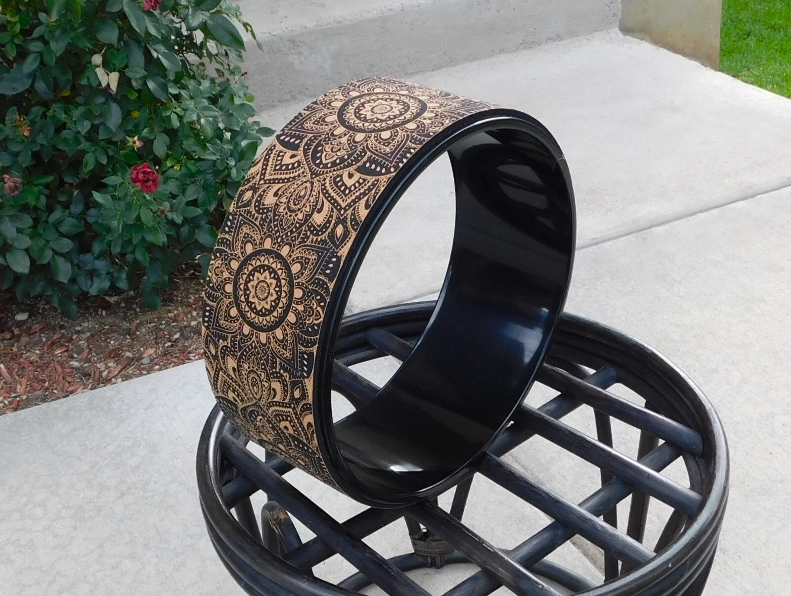 Cork Yoga Wheel by Yoga Design Lab (12.6 diameter), mandala black, New