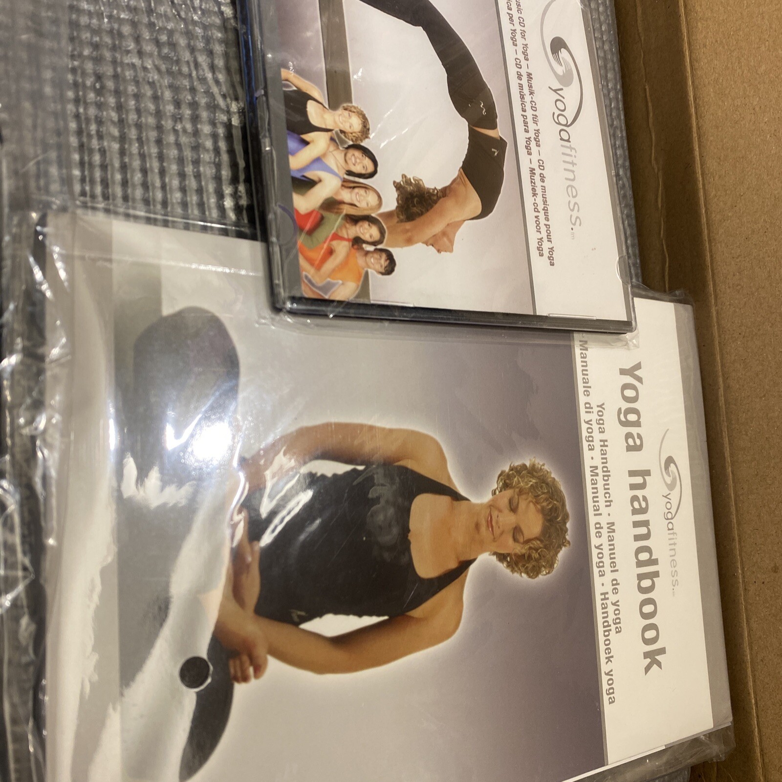 Complete Yoga Kit DVD Training Bundle Yoga Mat Workout Book Stretch Strap SDS