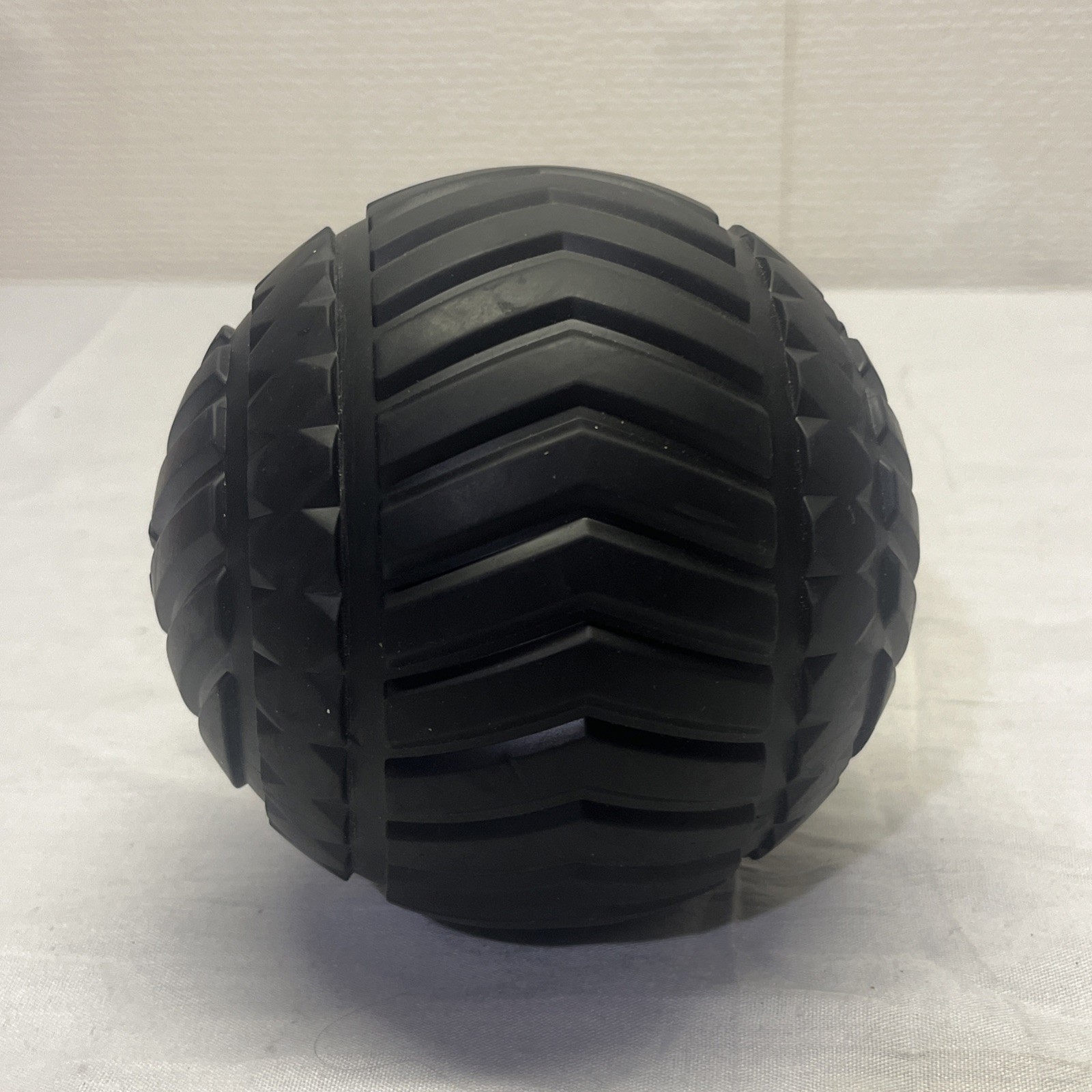 Nike Recovery Massage Ball 5&Prime; Athletic Sports Equipment Black Volt Yoga Fitness