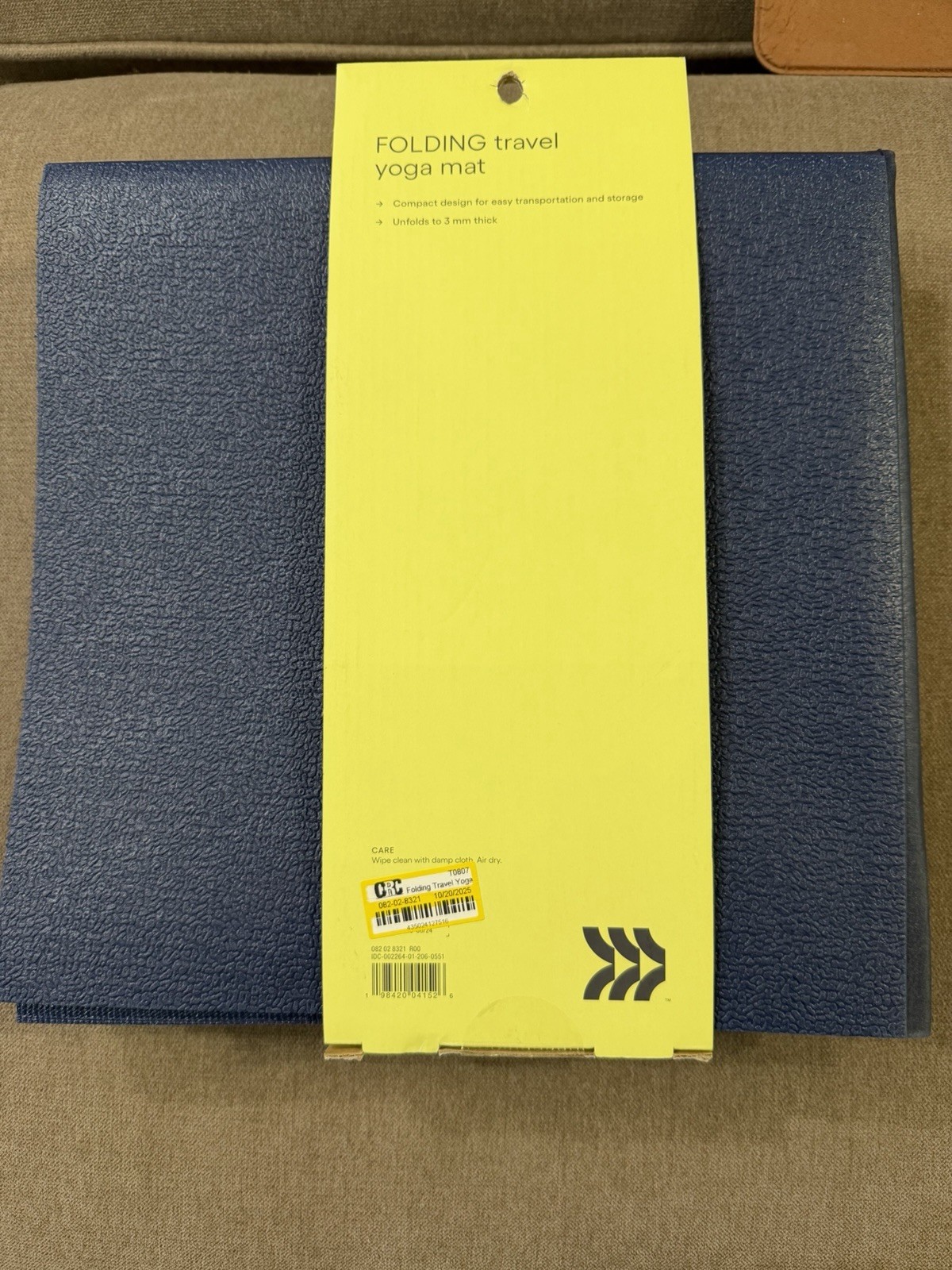 ALL IN MOTION FOLDING TRAVEL YOGA MAT NAVY 3MM BLUE – SOLID PATTERN – BLUE