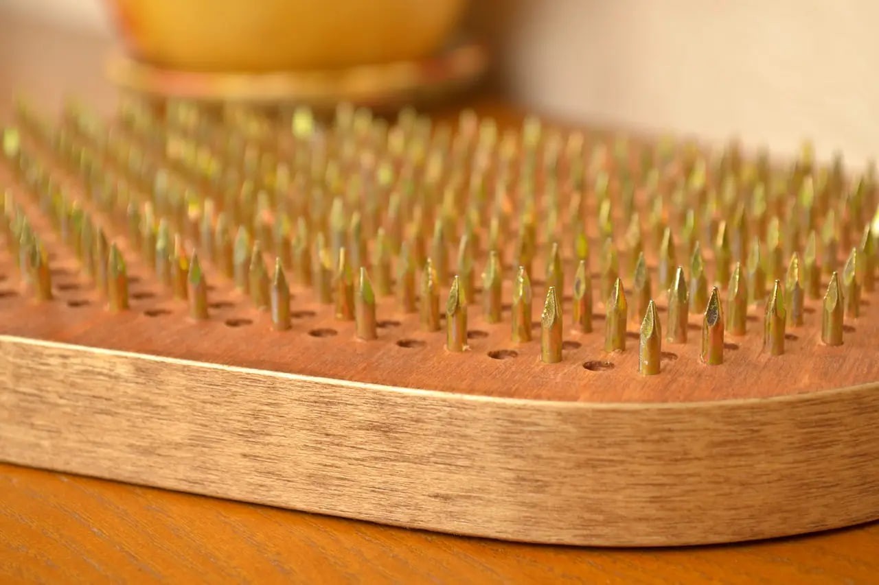 Sadhu Board « Leaves » Yellow Galvanized Nails 10 mm/0.4 inch