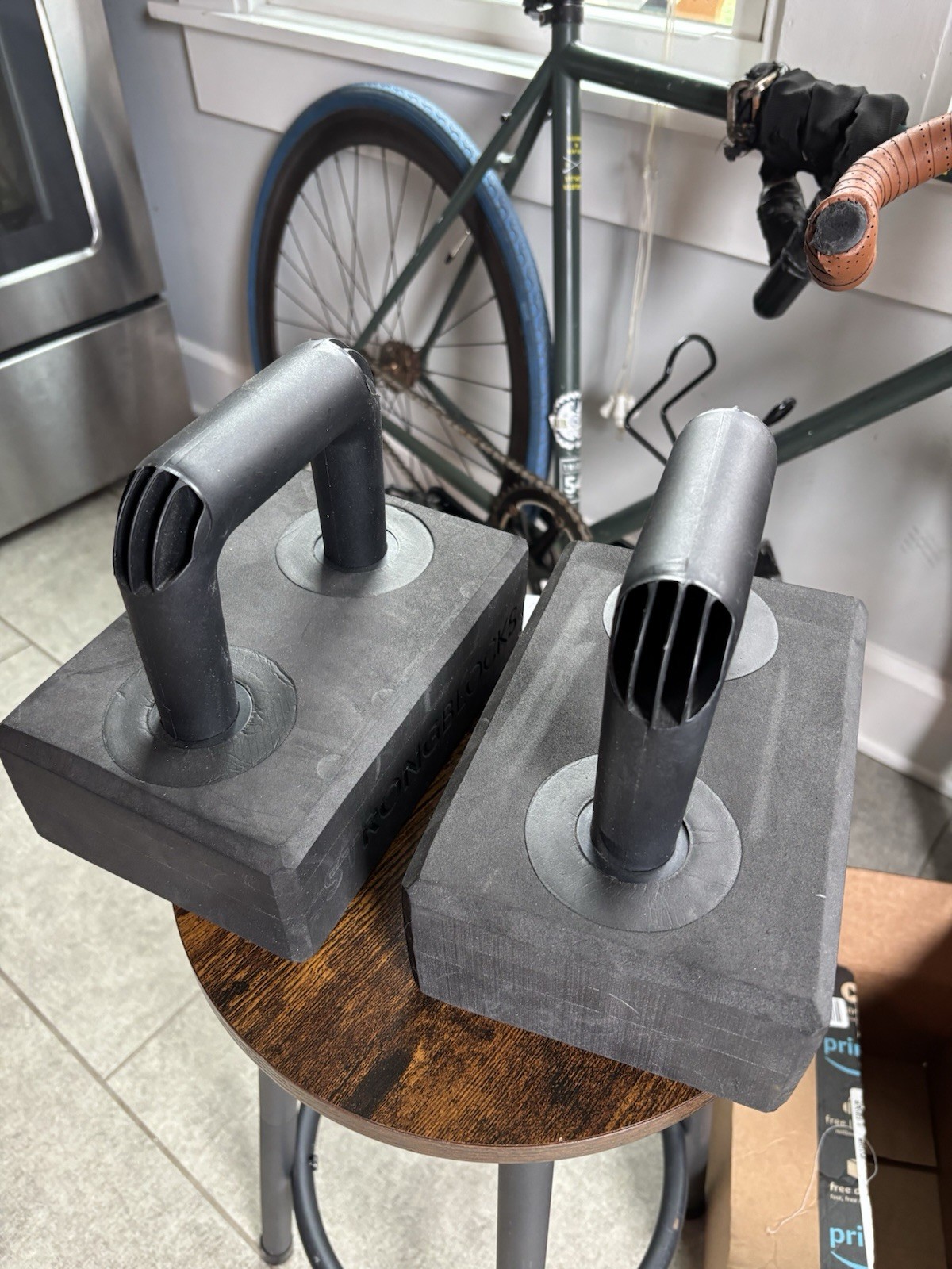 RCANGEBLOCK-X Yoga Foam Blocks with Handles, Black, Set of 2