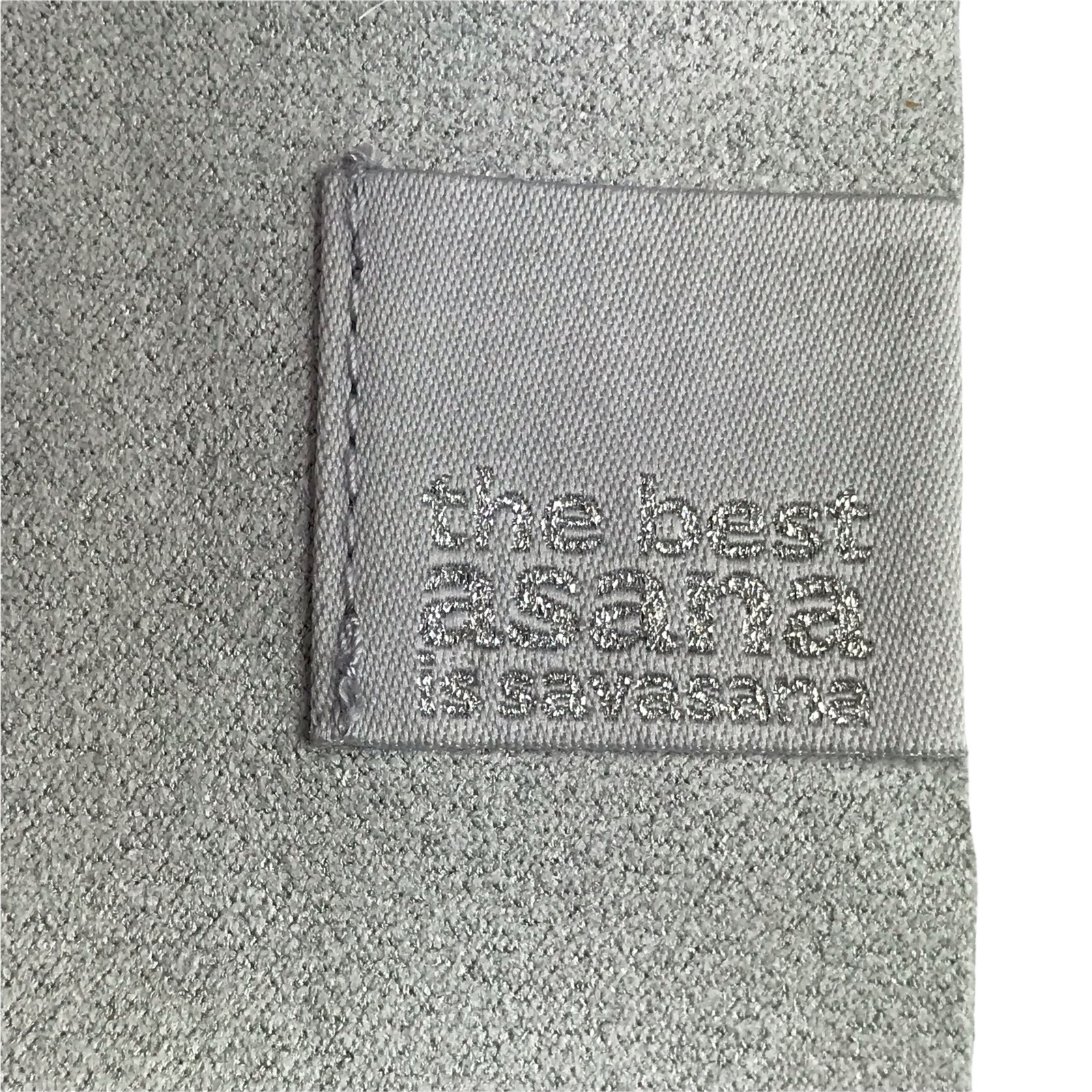 Lululemon Yoga Towel, Large, Black White Abstract Lines Brush Stream Silver