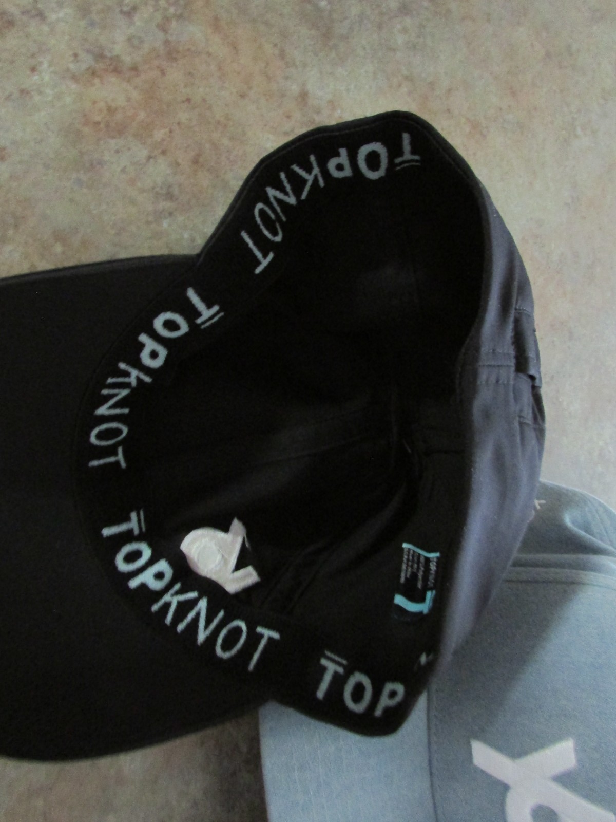 « Y6 » YOGA CAPS 4 COLORS NEW !! RETAIL $36 -38 $18 ADJUSTABLE CORDUROY & COTTON