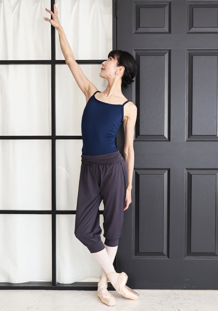 Air Veil Medium Pants (Spring/Summer) Relaxed Fit, Flattering