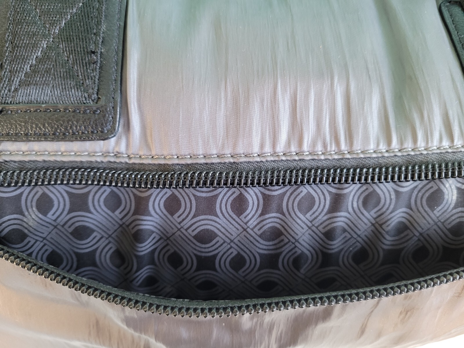 Lole Duffle Yoga Bag, With Shoulder Strap Slate Gray 18x7x11