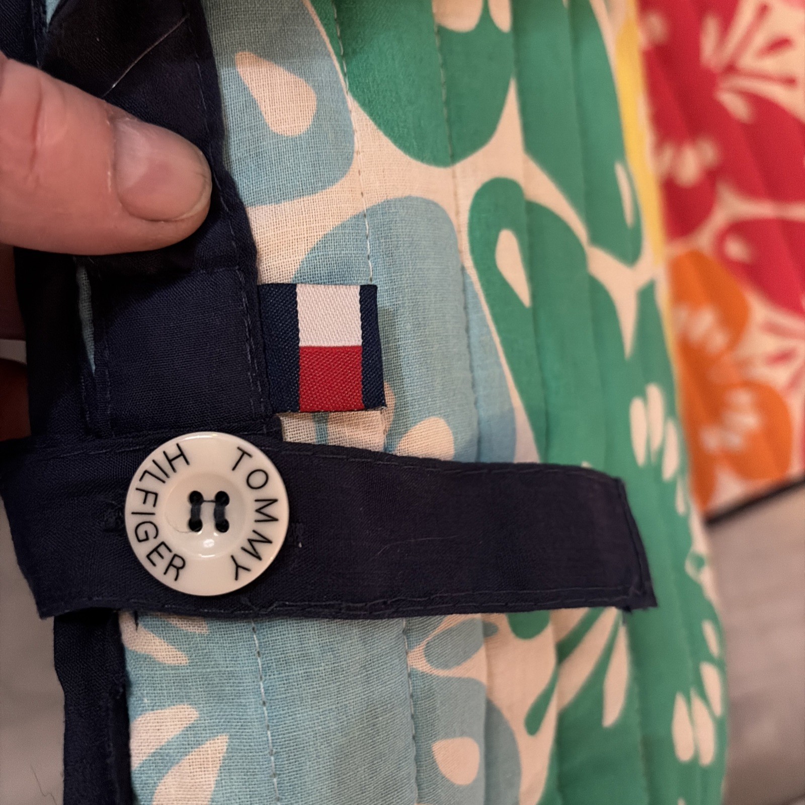 Tommy Hilfiger Roll Up Beach Mat W/Button On Pillow & Straps Butterflies Pattern
