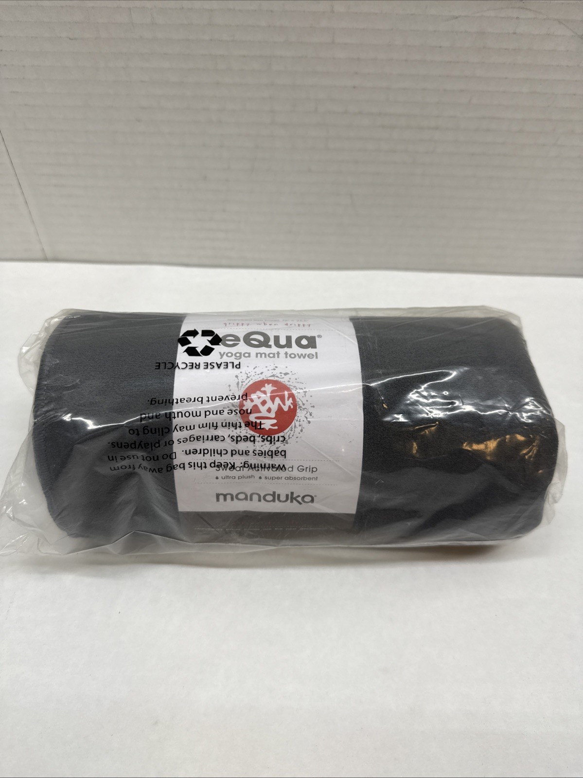 Manduka eQua Hot Yoga Mat Towel – 72&Prime; Instant Moisture Activated Grip