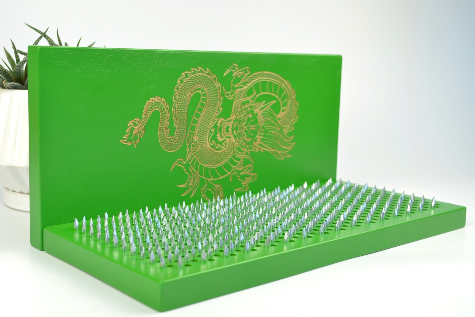 Unique Sadhu Board « Chinese Dragon » Galvanized Nails 10 mm/0.4 inch