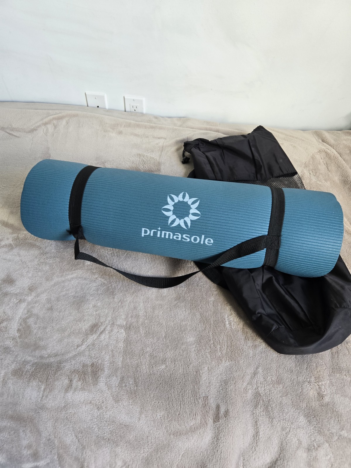 Teal Primasole Yoga Mat With Carrying String And Carrying Bag