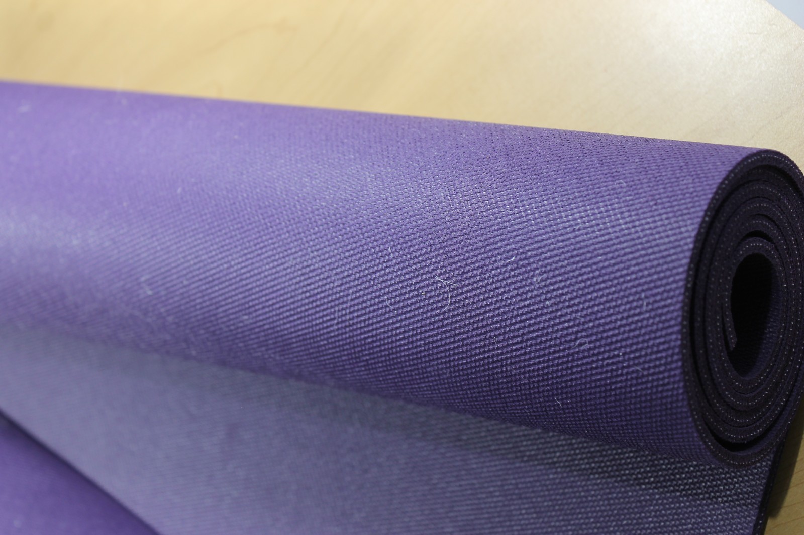 Jade Yoga – Yoga Mat W24 x H68